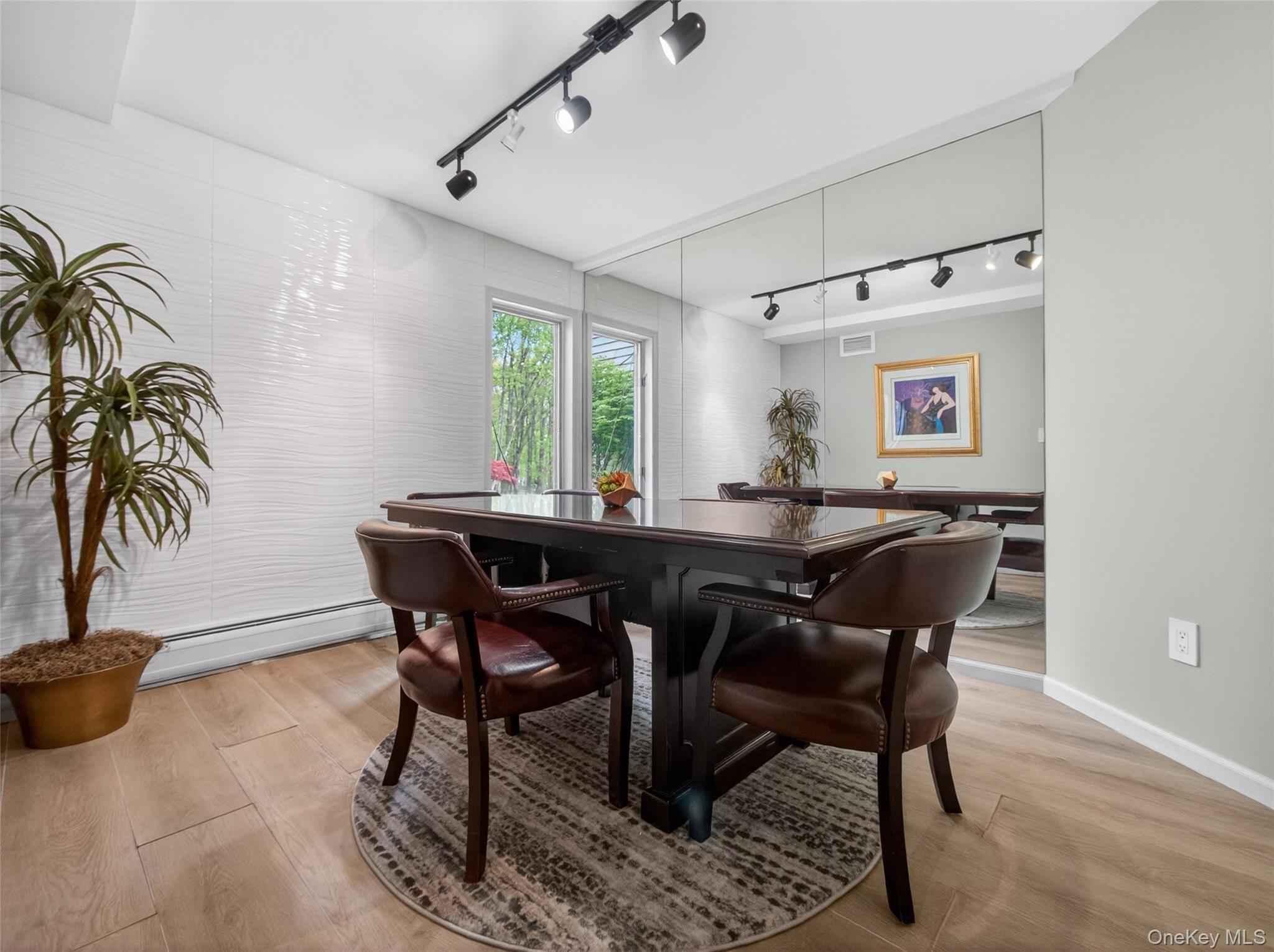 4 Abbey Road – For Sale photo 39