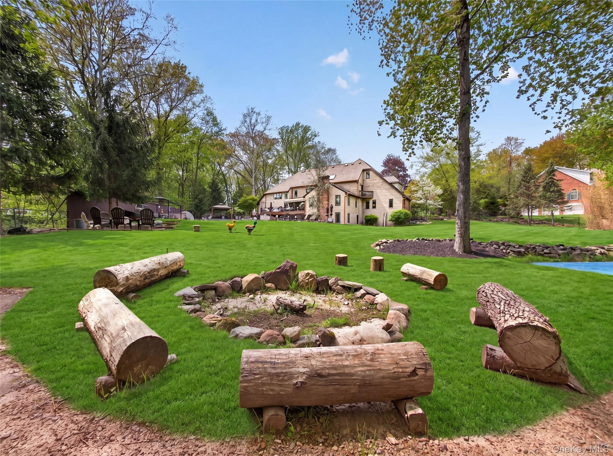 4 Abbey Road – For Sale photo 46