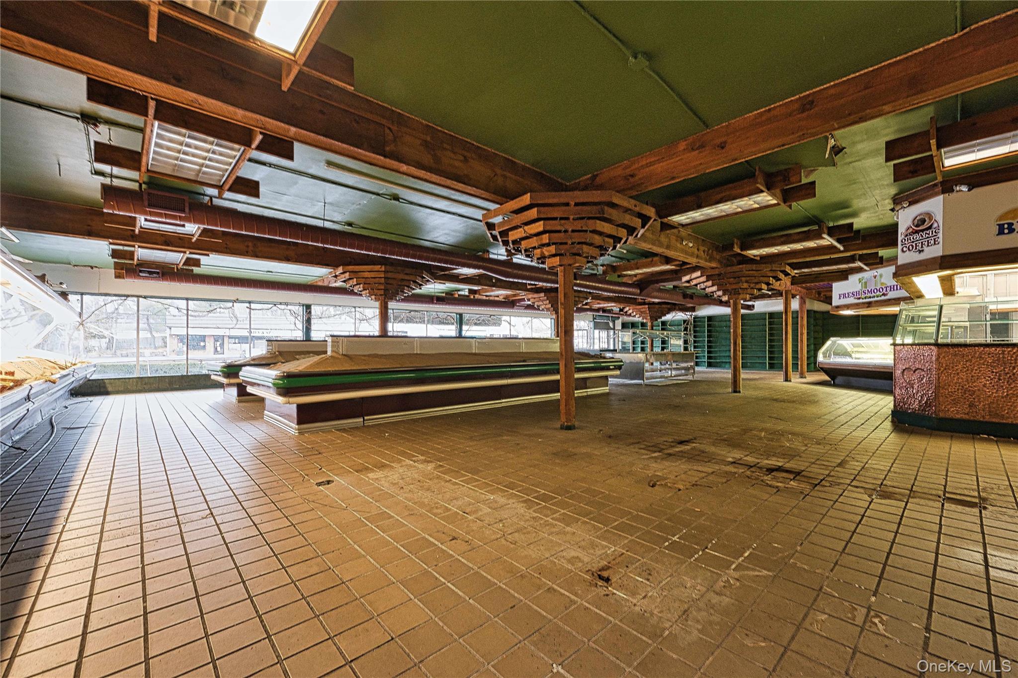 80 E Main Street – For Sale photo 5