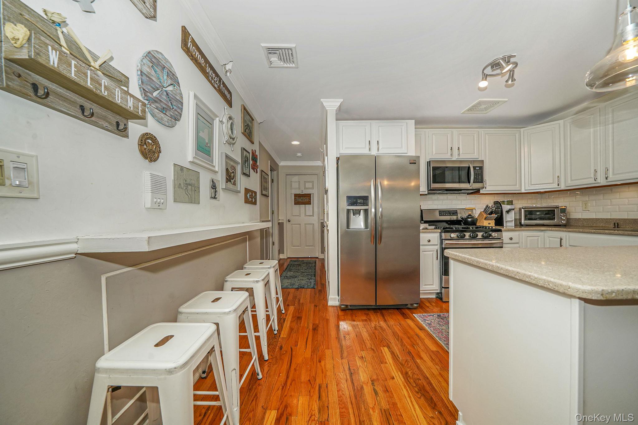 10308 Rockaway Beach Boulevard, Unit 2B photo 12