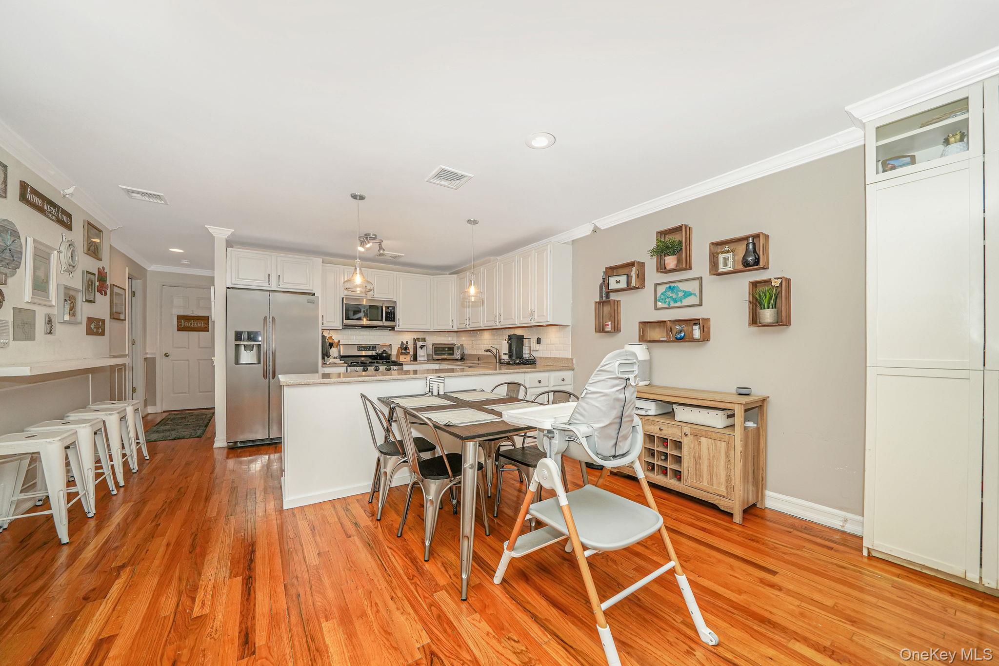 10308 Rockaway Beach Boulevard, Unit 2B photo 7