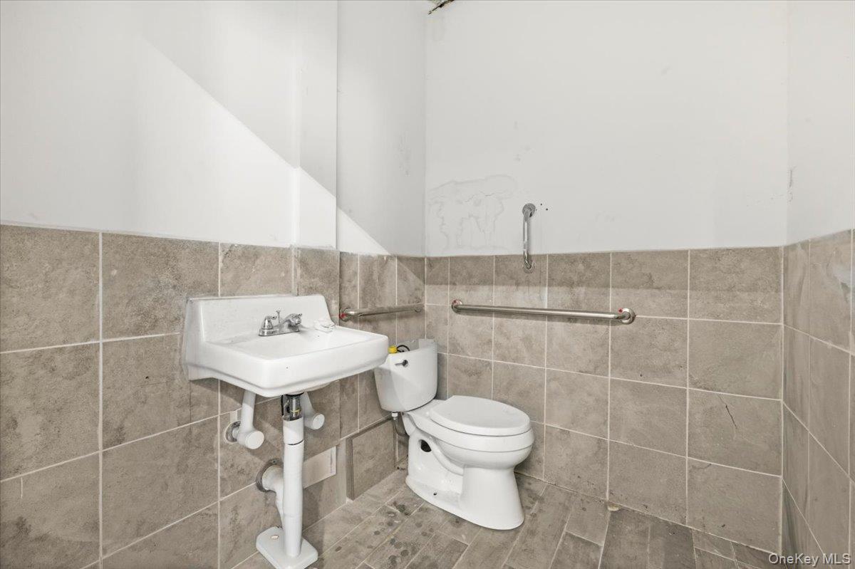 178 Richmond Boulevard – For Sale photo 10