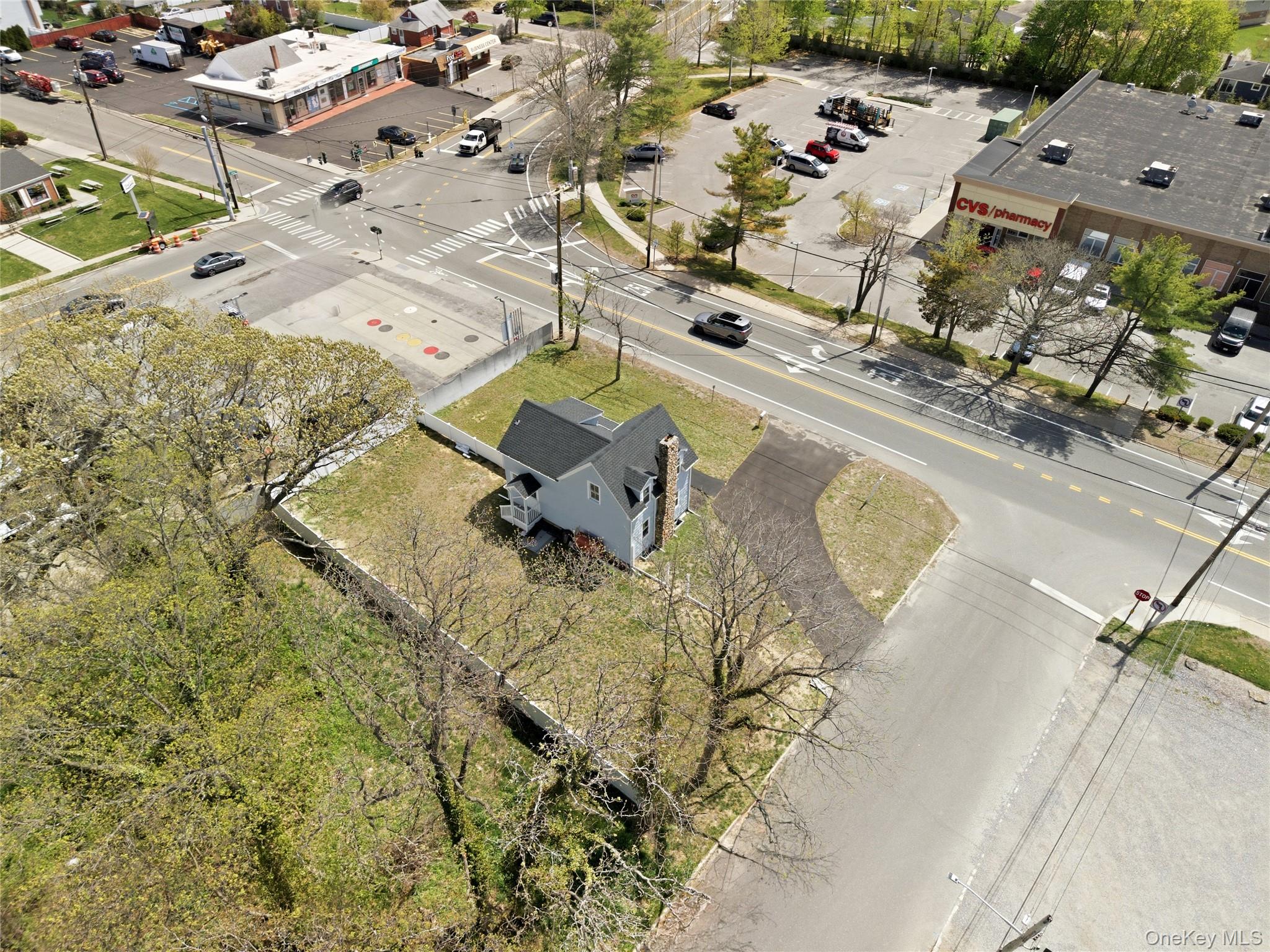 749 E Main Street – For Sale photo 5