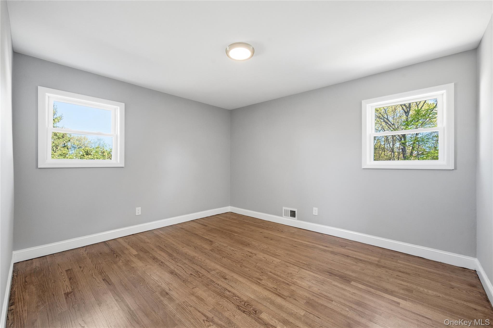 49 Sandy Hollow Drive – For Sale photo 16