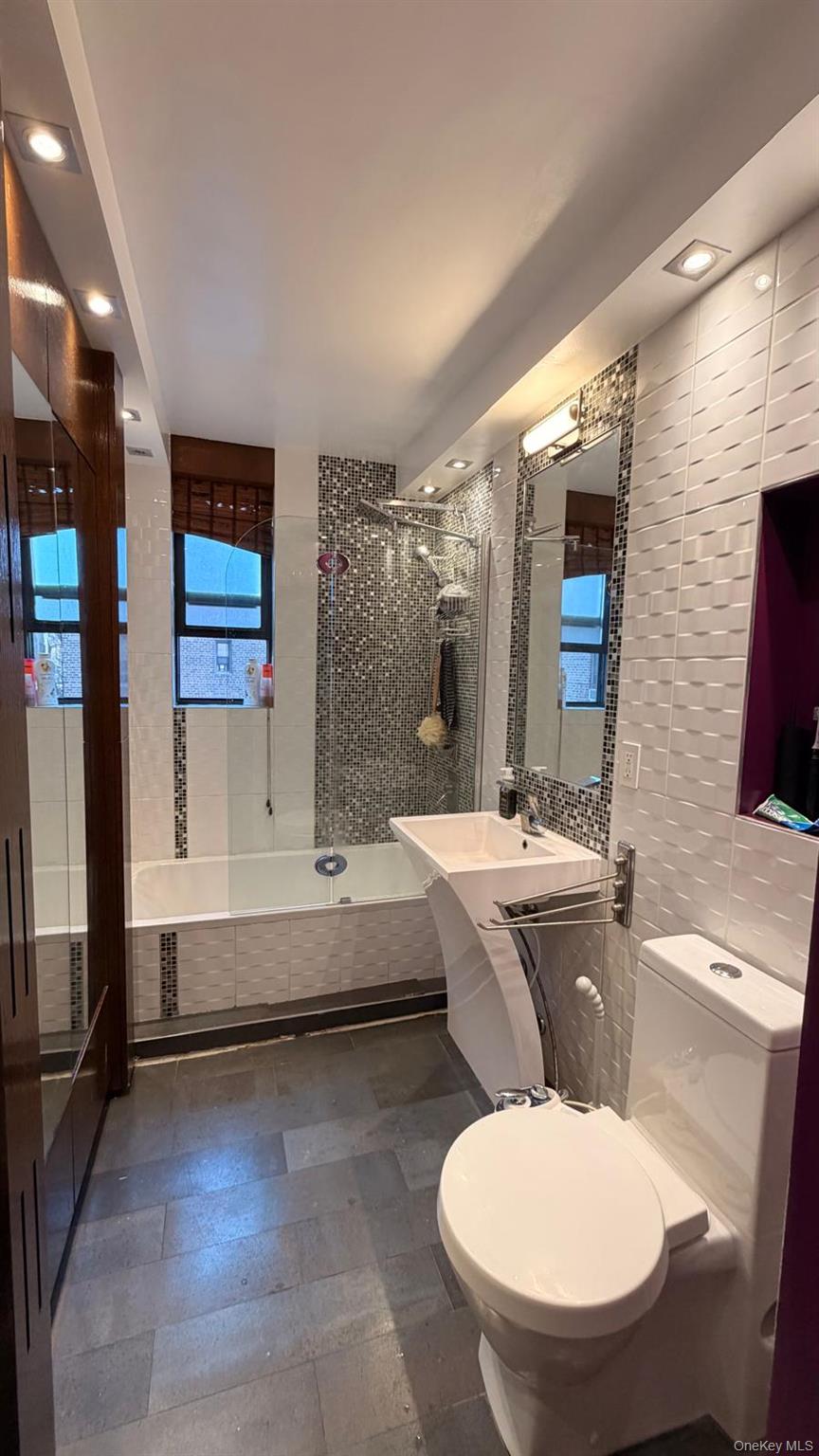 8305 98th Street, Unit 3C photo 14