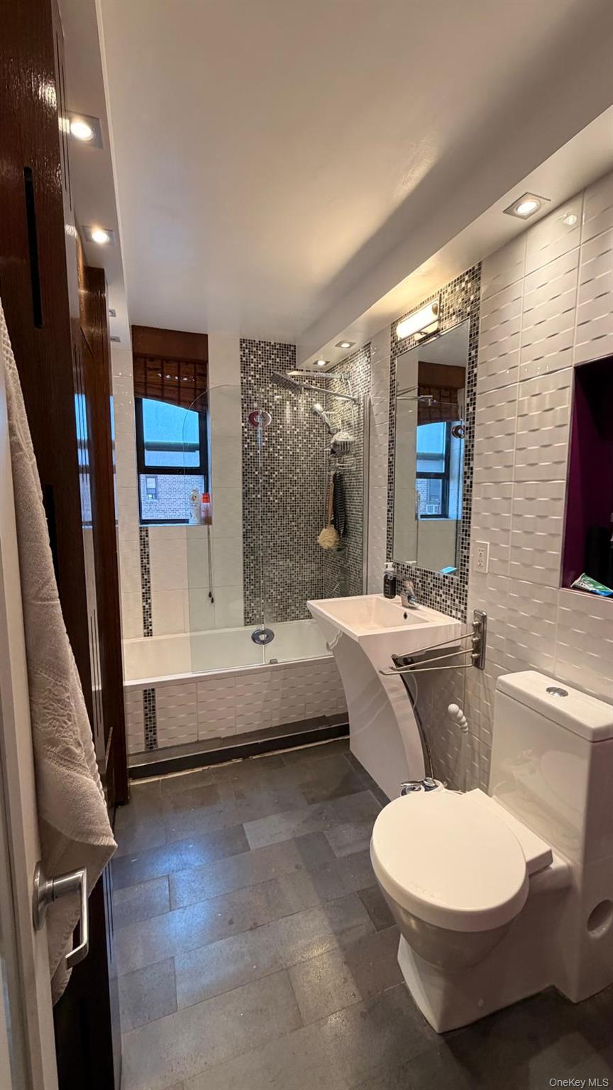 8305 98th Street, Unit 3C photo 17