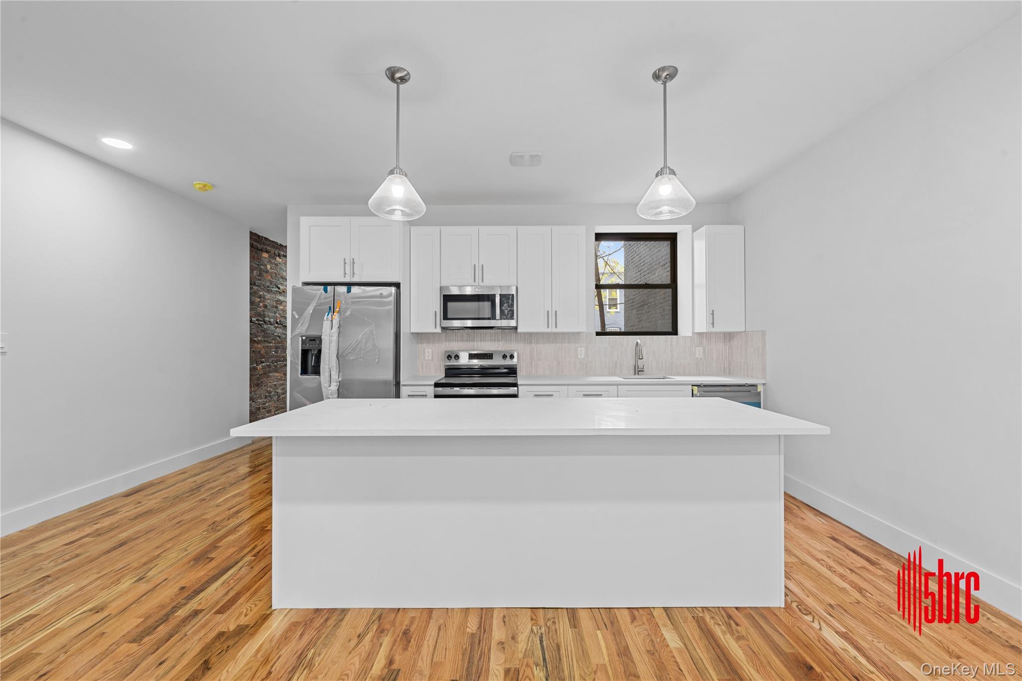 405 Miller Avenue – For Sale photo 24