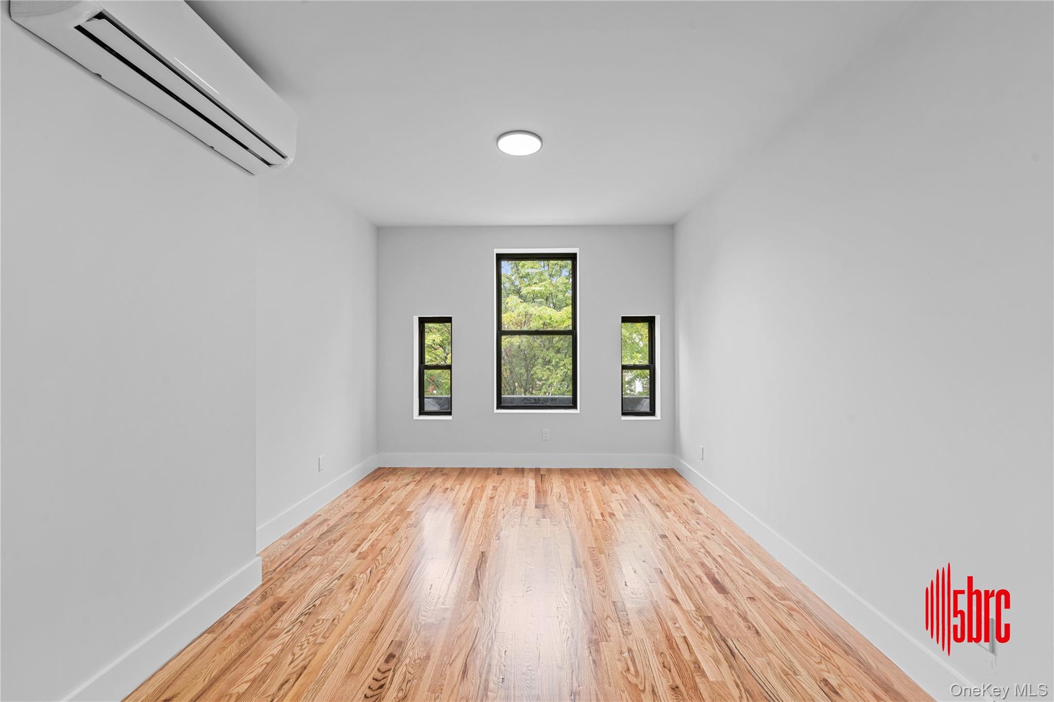 405 Miller Avenue – For Sale photo 15