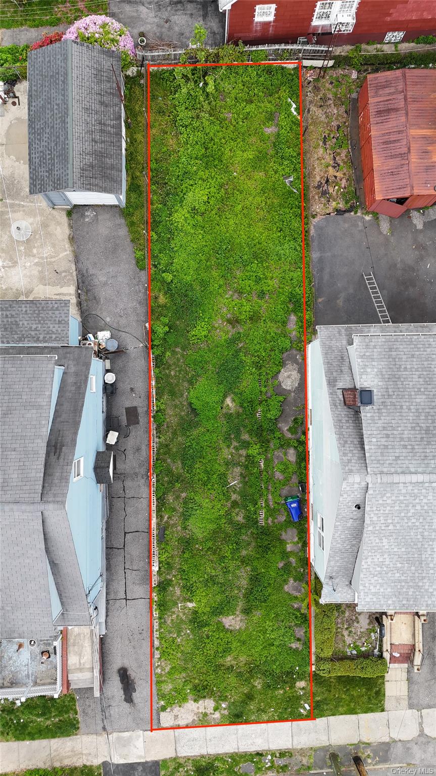 1517 Adee Avenue – For Sale
