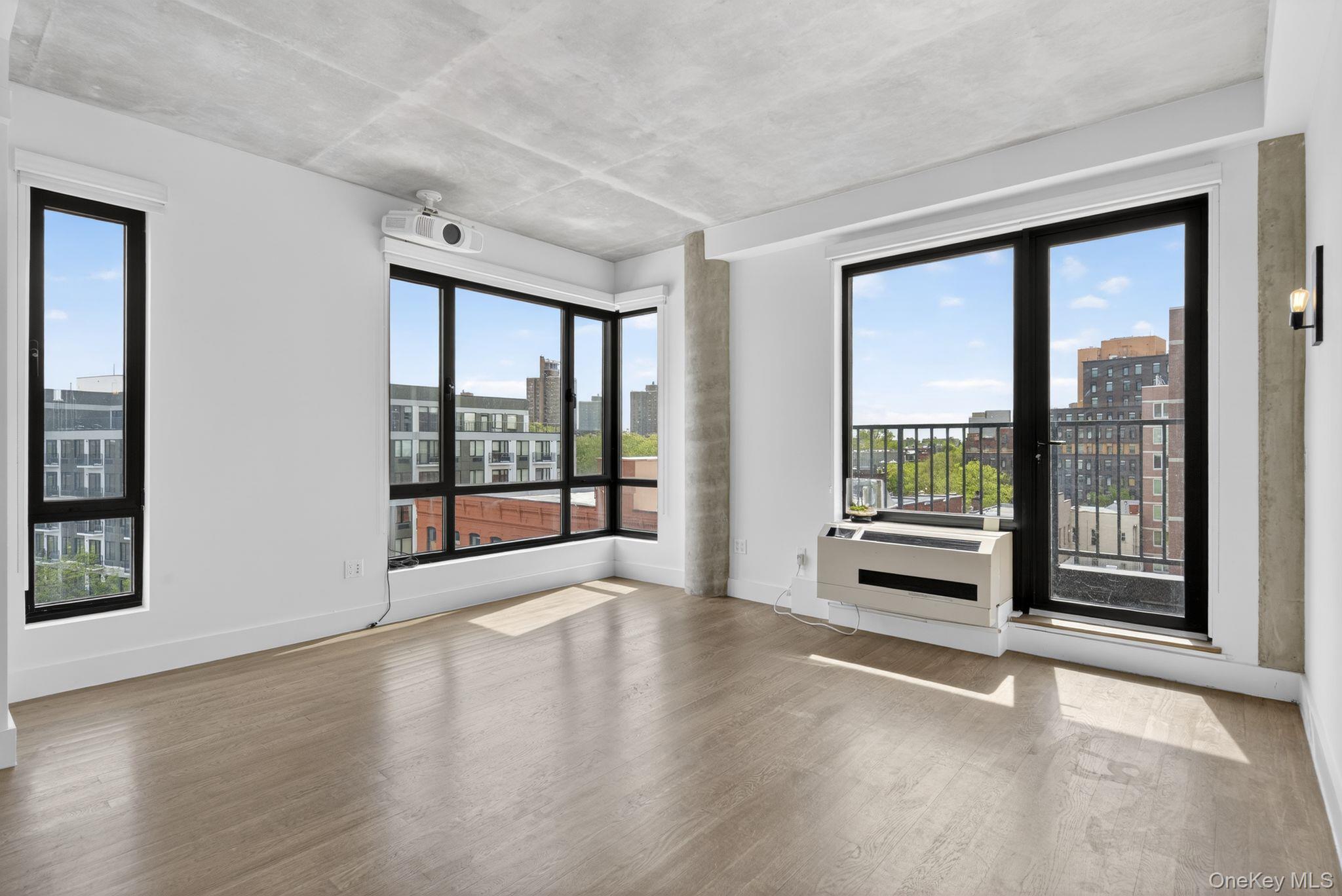225 E 138th Street, Unit PH2 photo 4