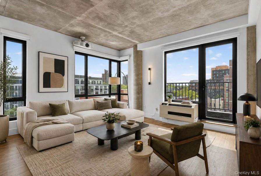 225 E 138th Street, Unit PH2 photo 3