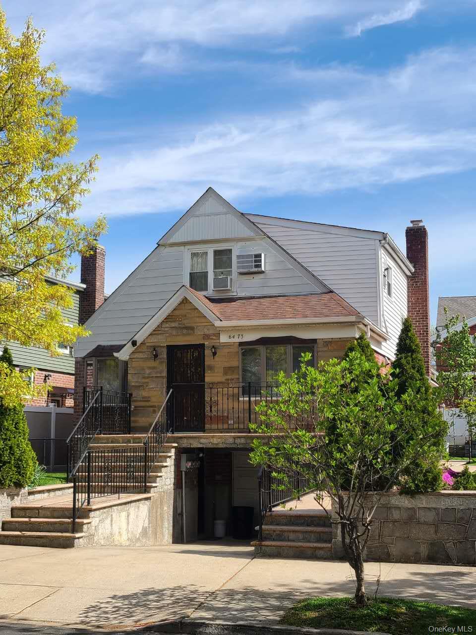 6473 Ellwell Crescent, Unit 1st Floor