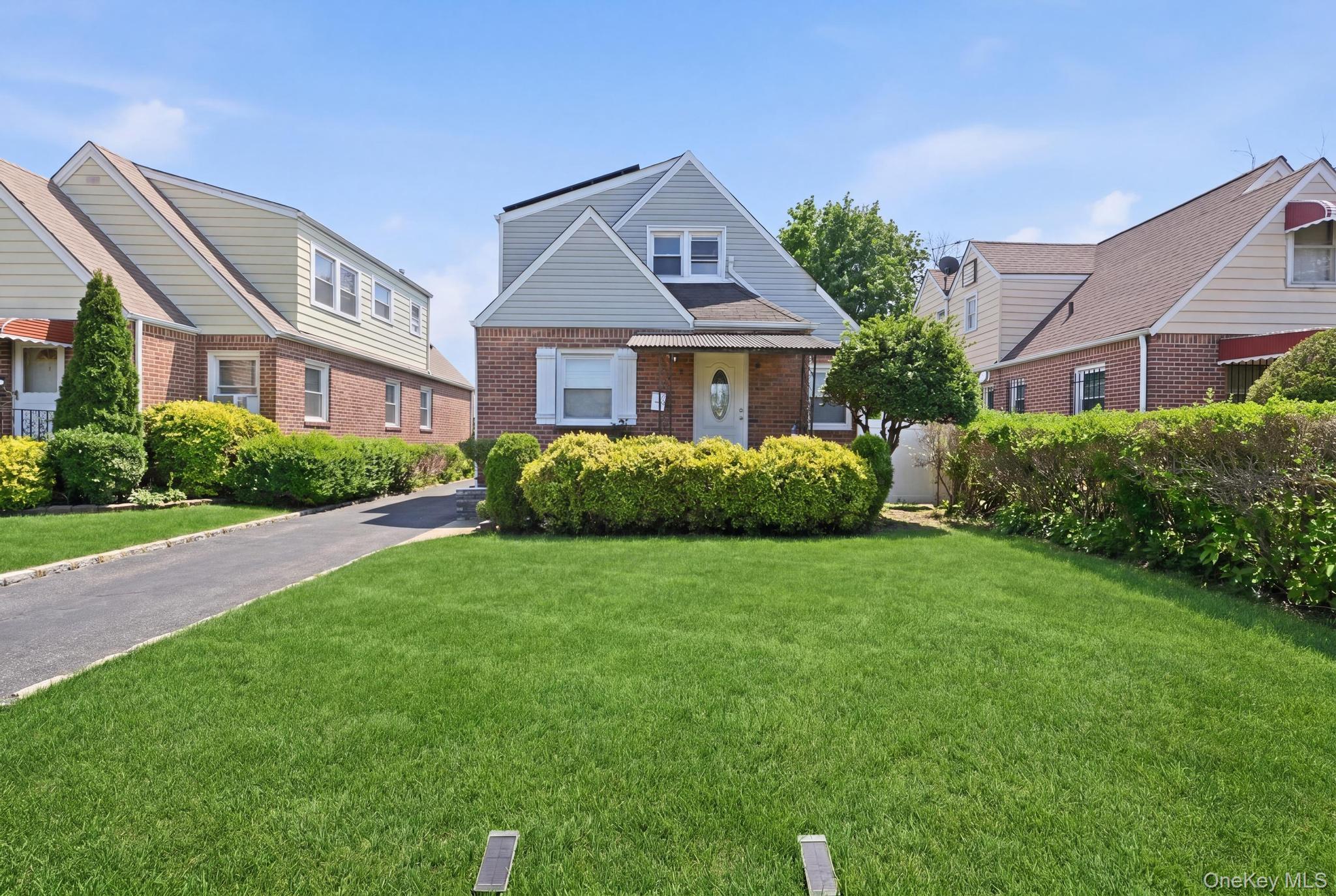 22754 113th Drive – For Sale