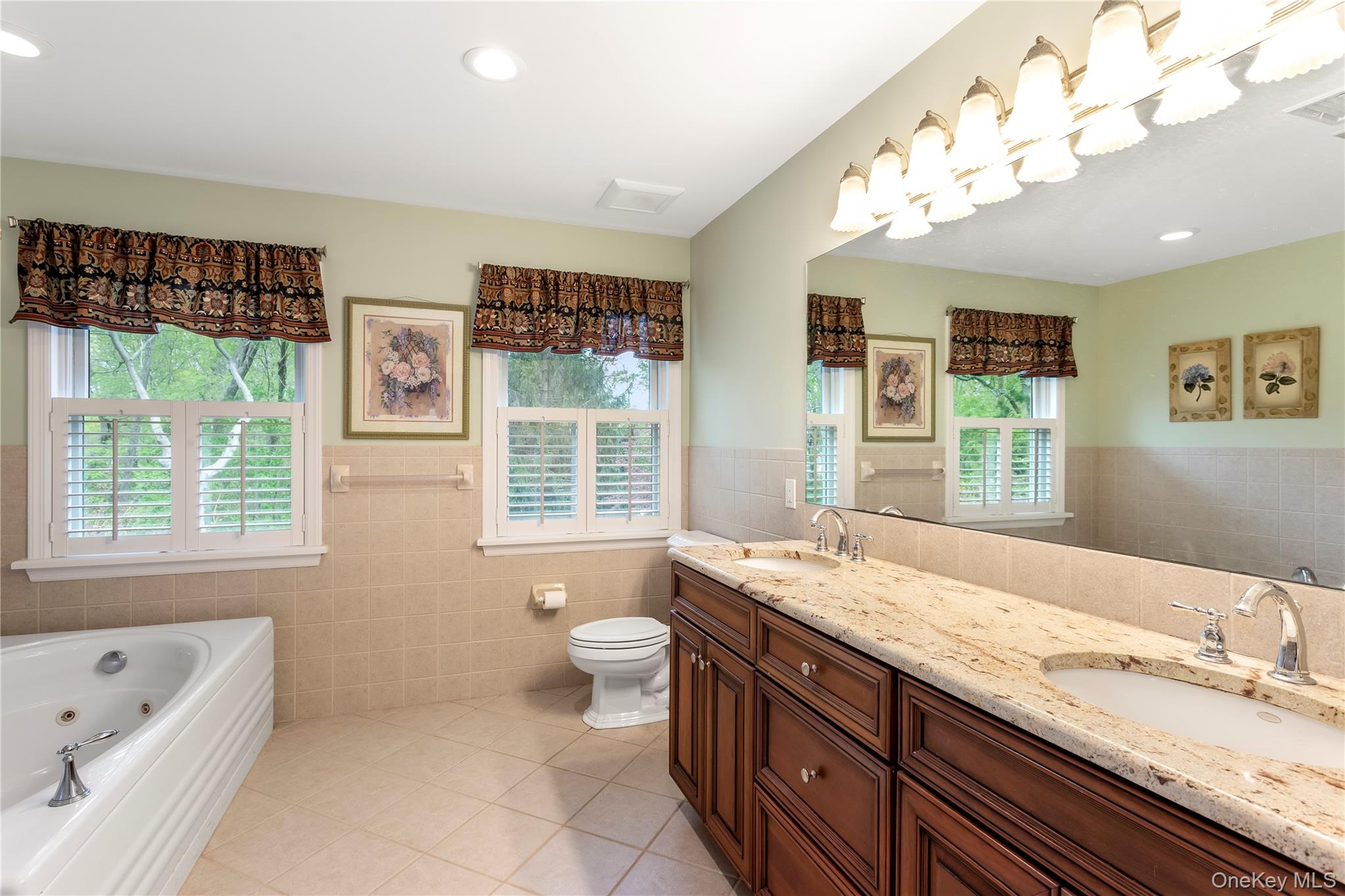 56 Lagoon Court W – For Sale photo 27