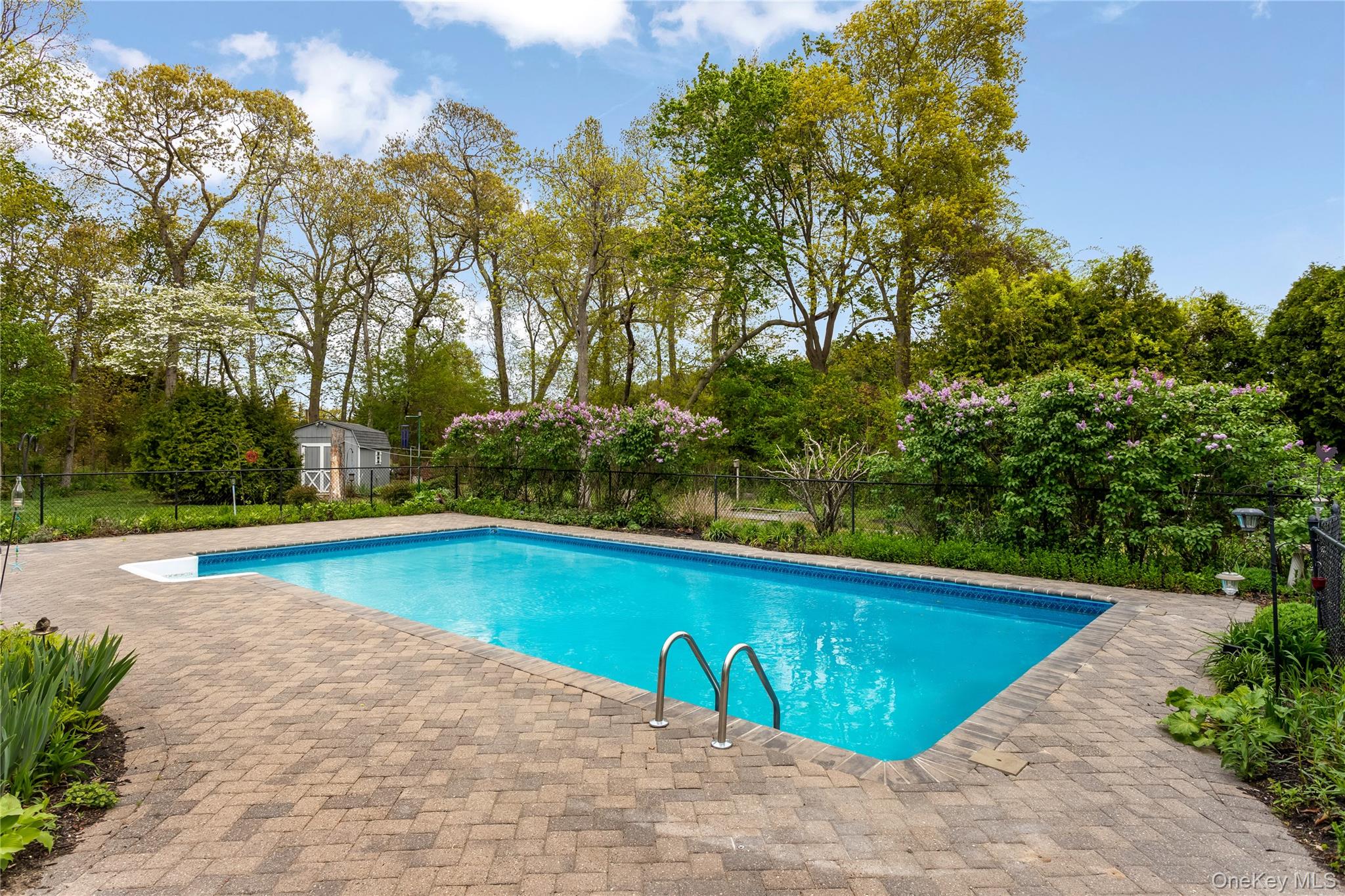 56 Lagoon Court W – For Sale photo 34