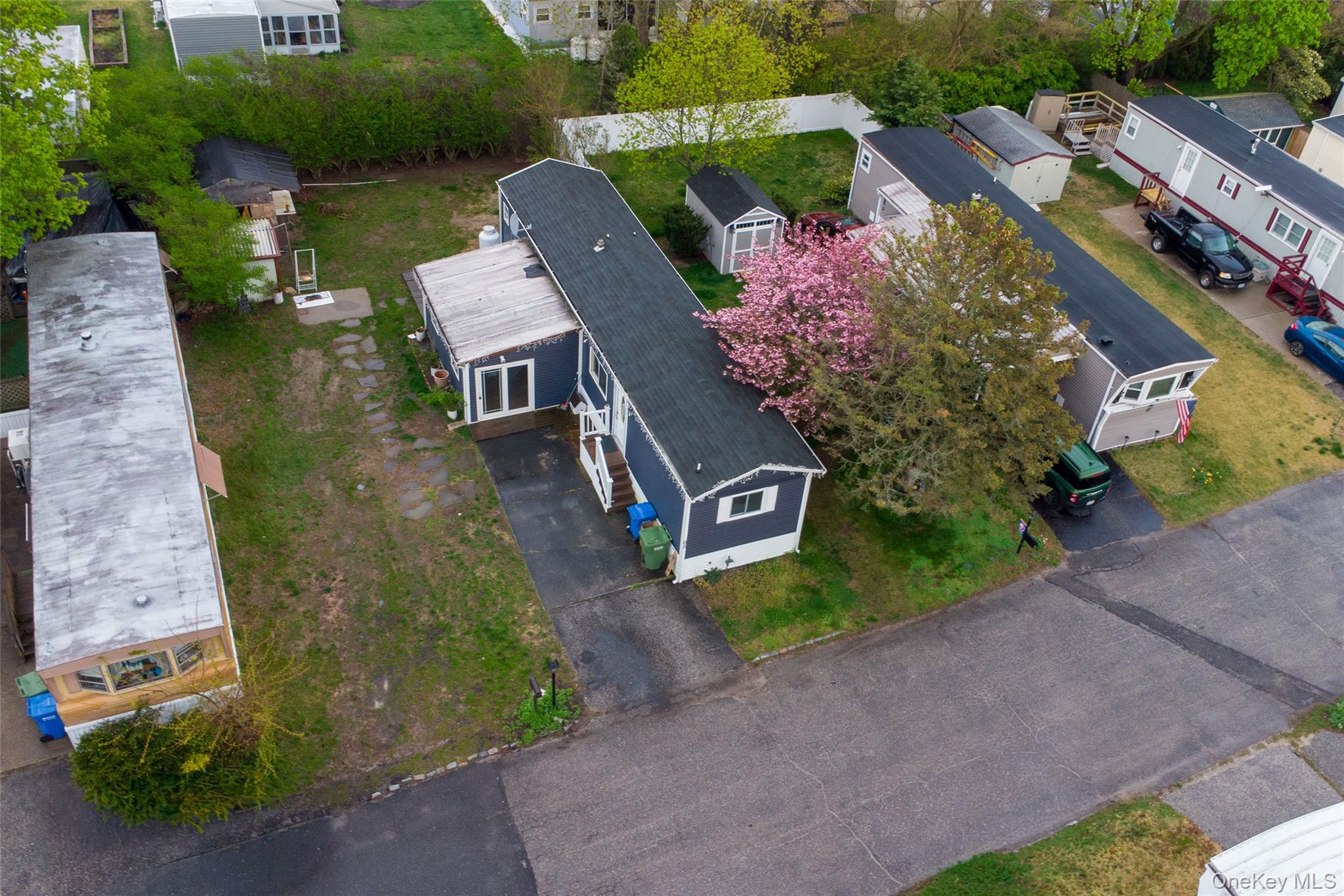 65 Minuteman Drive – For Sale photo 2