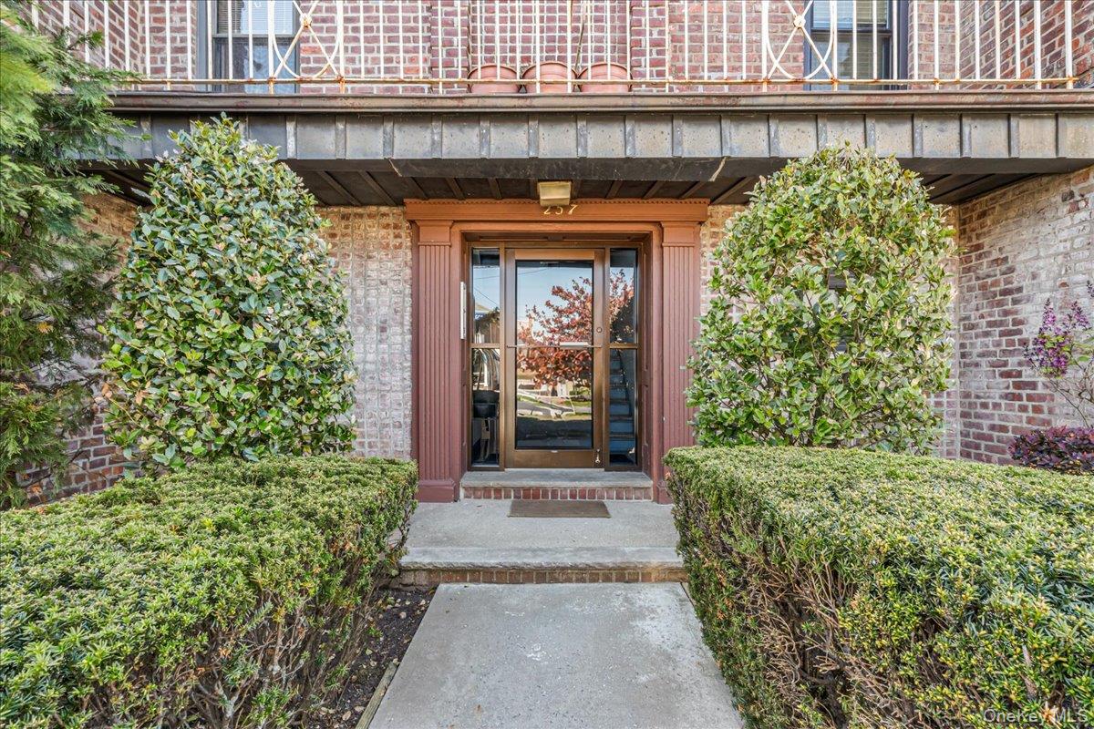 257 Beach 128th Street, Unit 2B photo 18