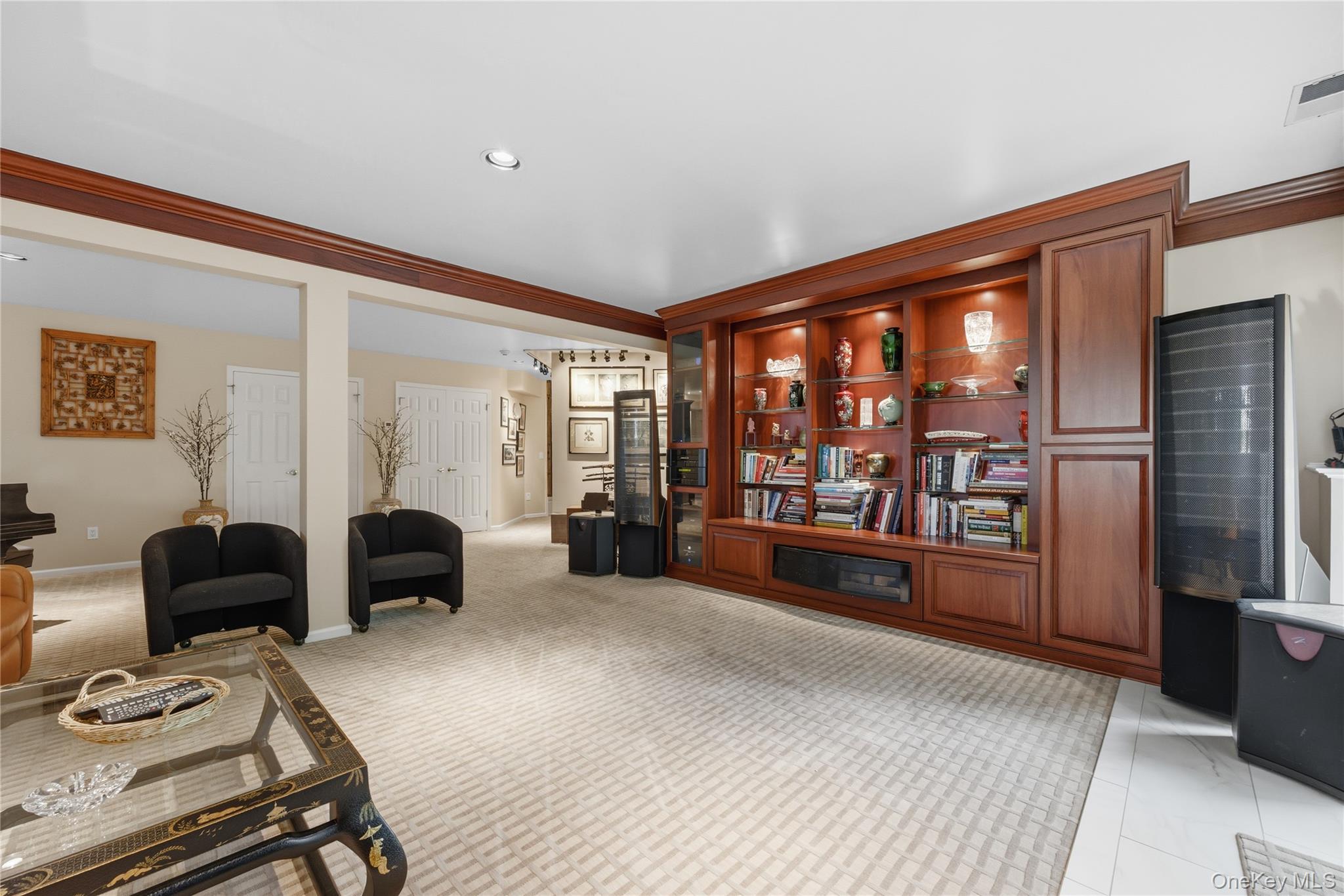 6 Canterbury Court – For Sale photo 41