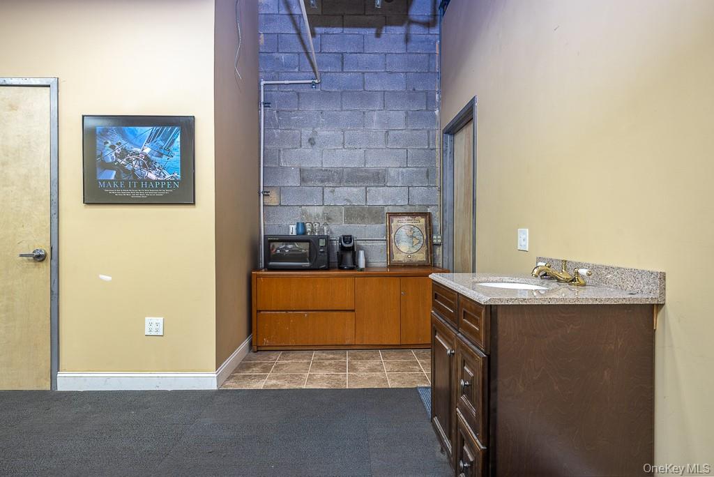 1 Teneyck Street – For Sale photo 24