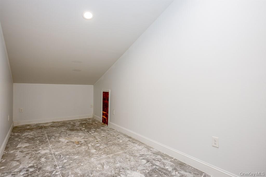 1 Teneyck Street – For Sale photo 42