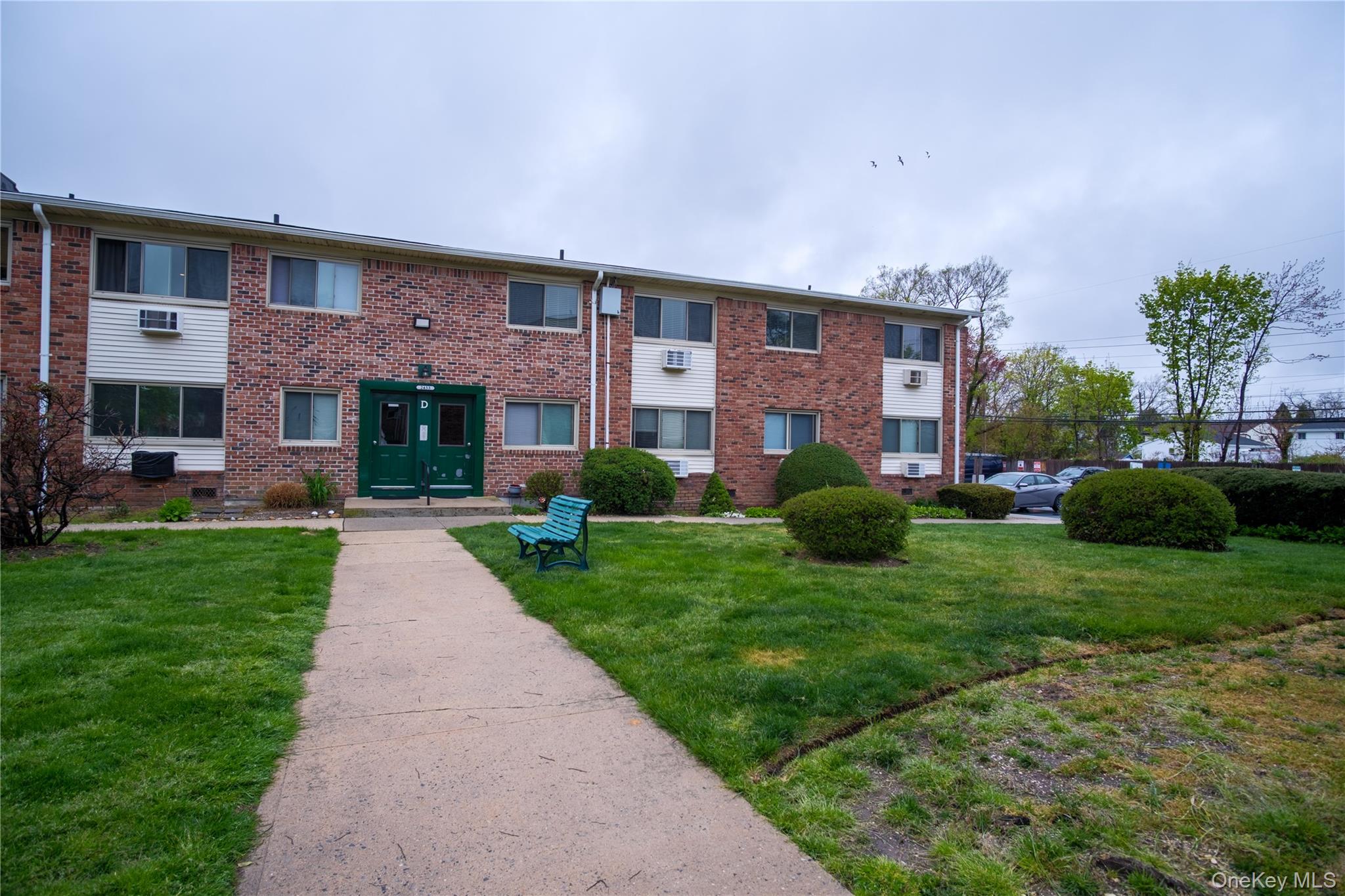 2453D Union Blvd, Unit 2A photo 3