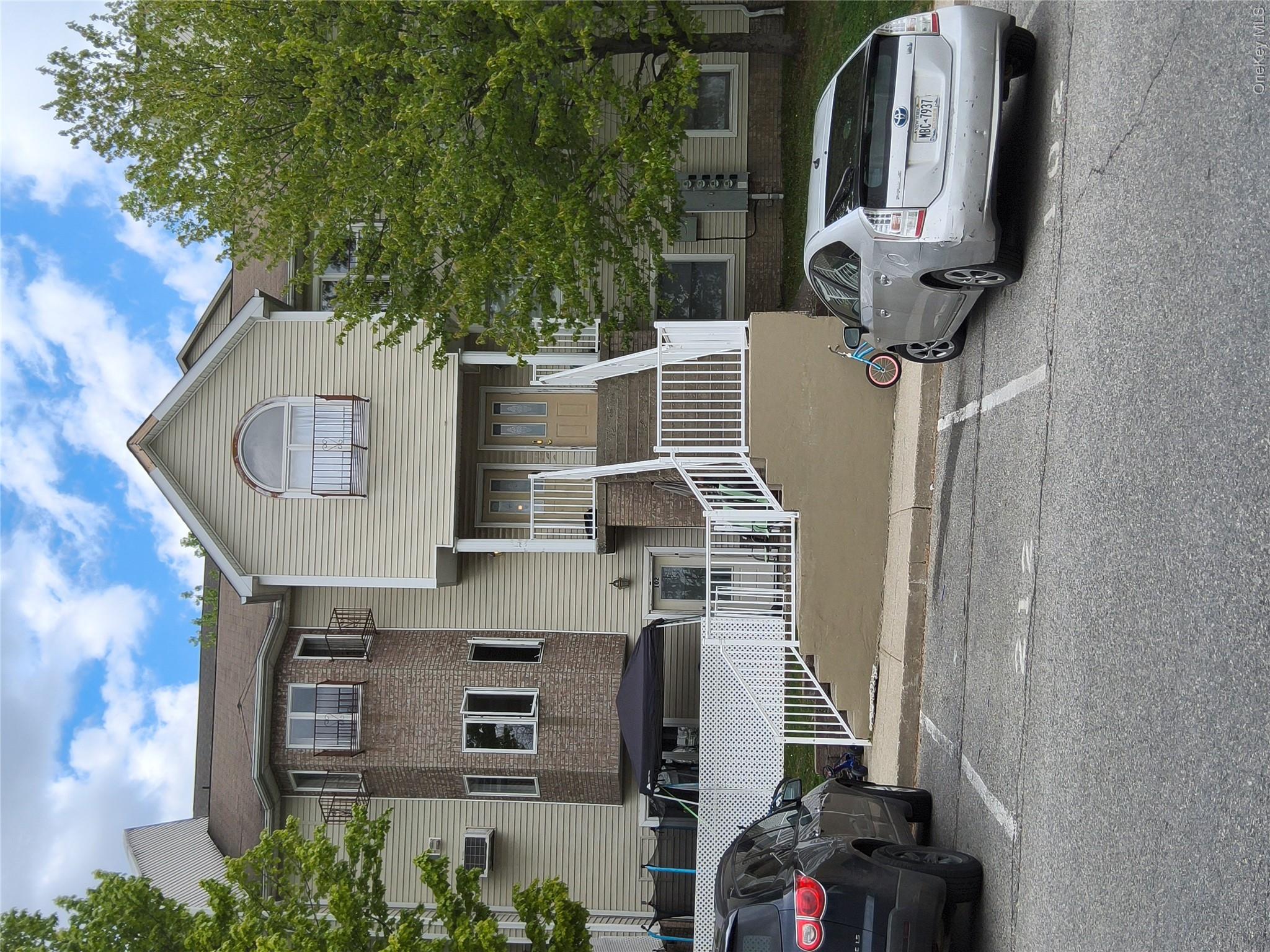 5 Sasev Court, Unit 302 photo 6