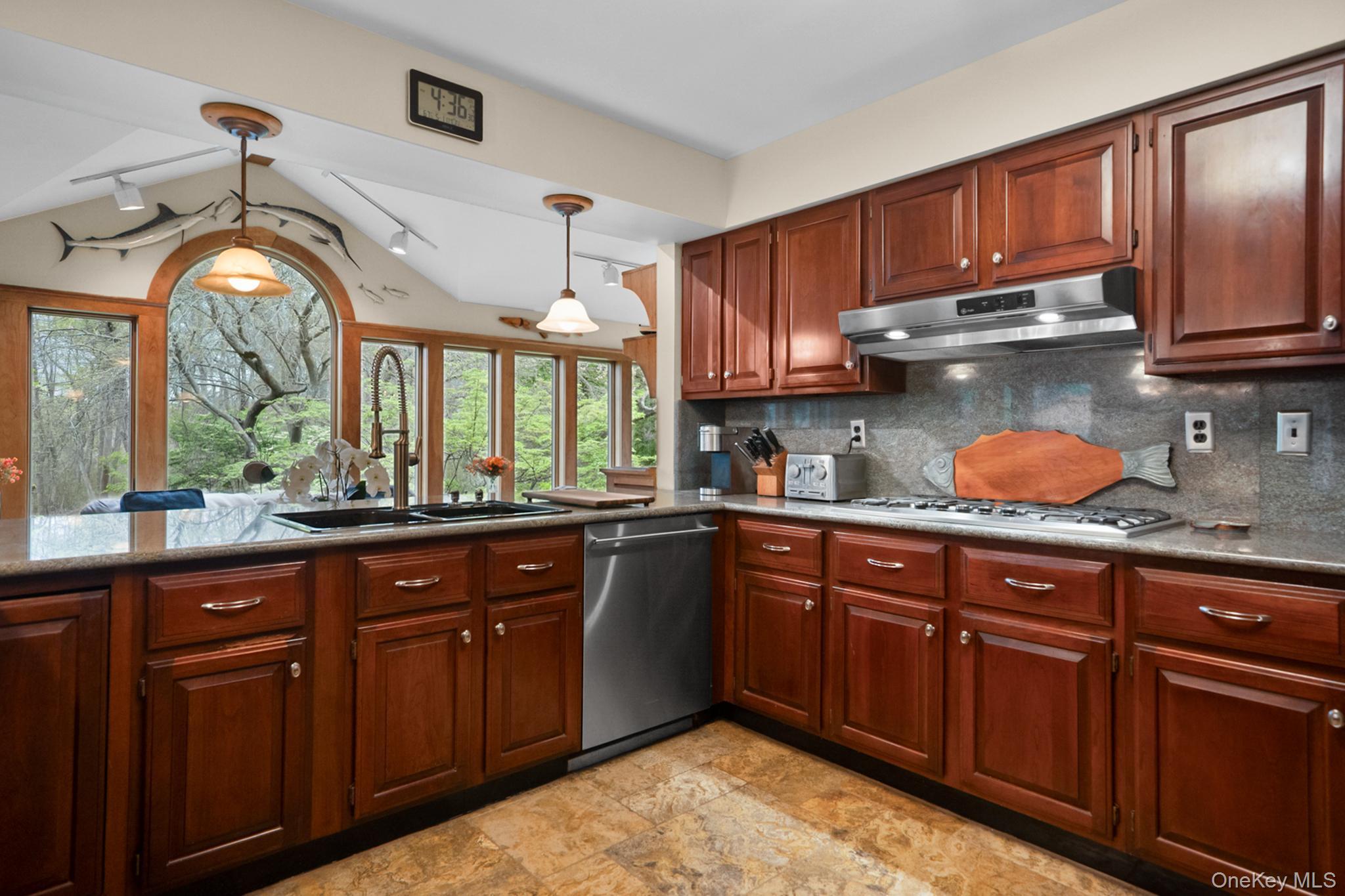 6 Prairie Lane – For Sale photo 12