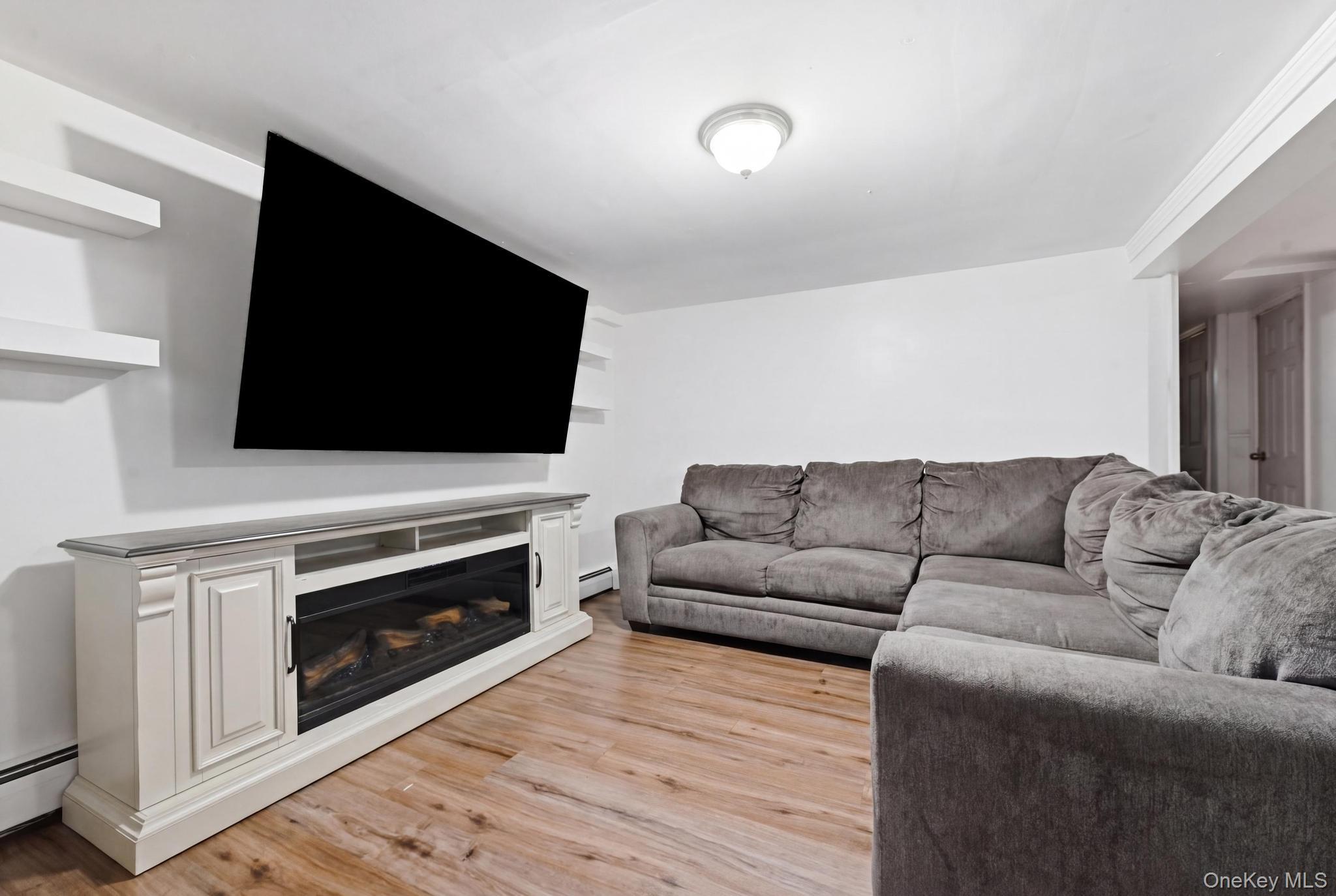 683 Broadway – For Sale photo 32