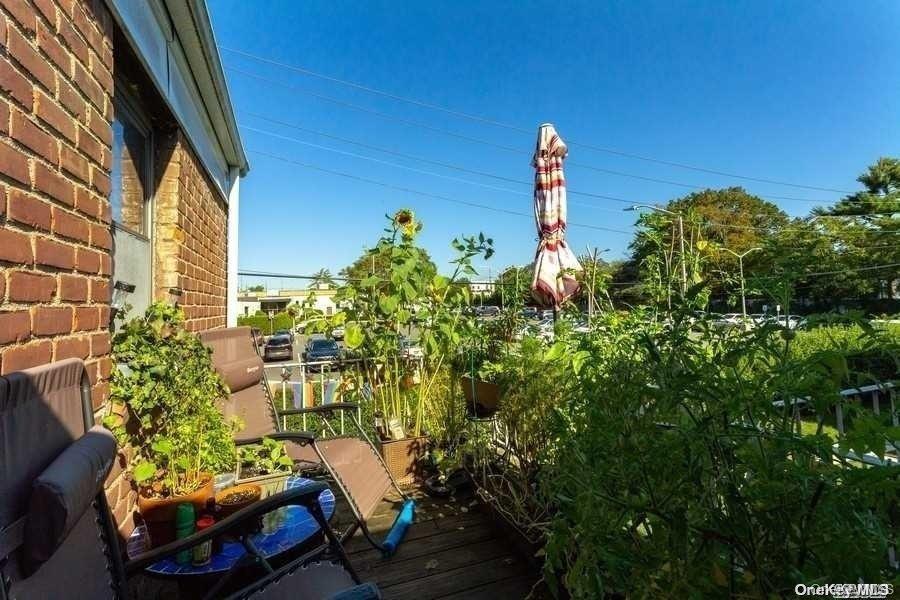 1213 E Broadway, Unit B24 photo 23