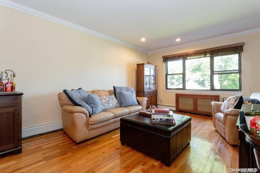 1213 E Broadway, Unit B24 photo 10