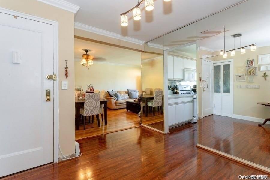 1213 E Broadway, Unit B24 photo 8