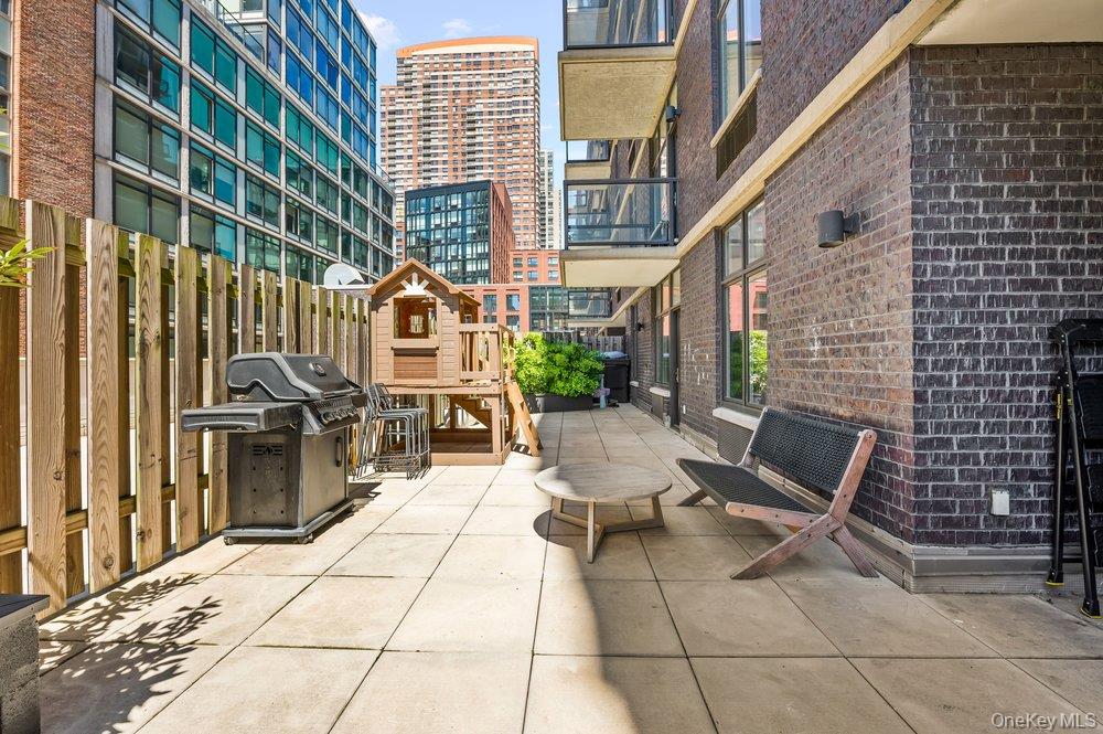 226 50th Avenue, Unit 3D