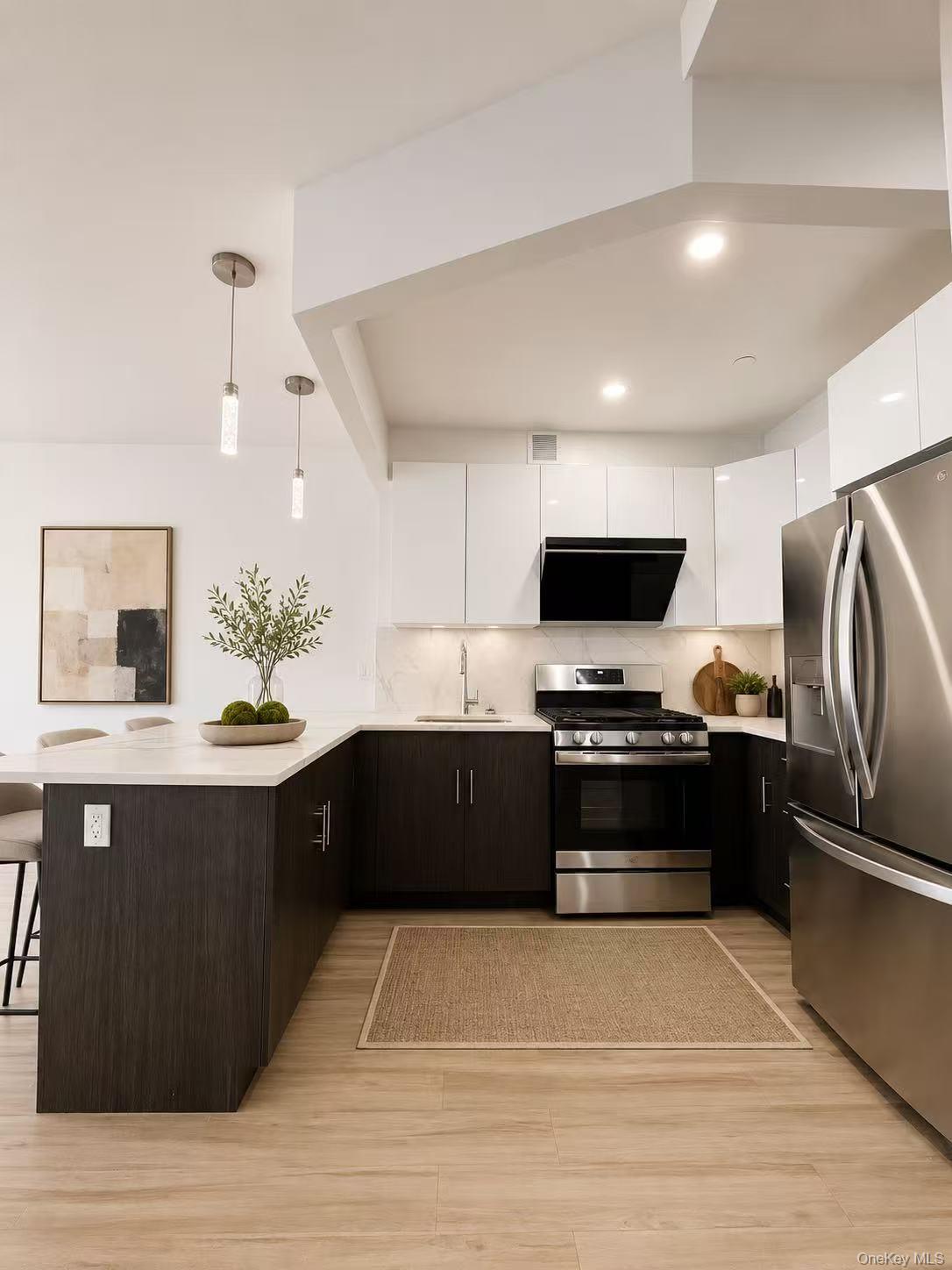 7065 Queens Boulevard, Unit 6L photo 4