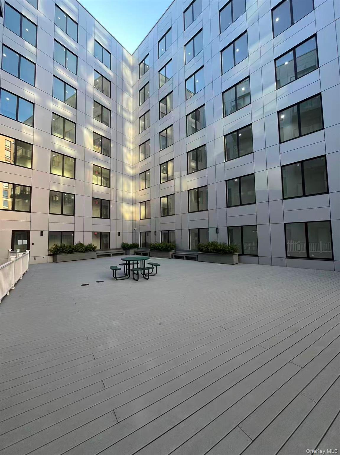 7065 Queens Boulevard, Unit 6L photo 21