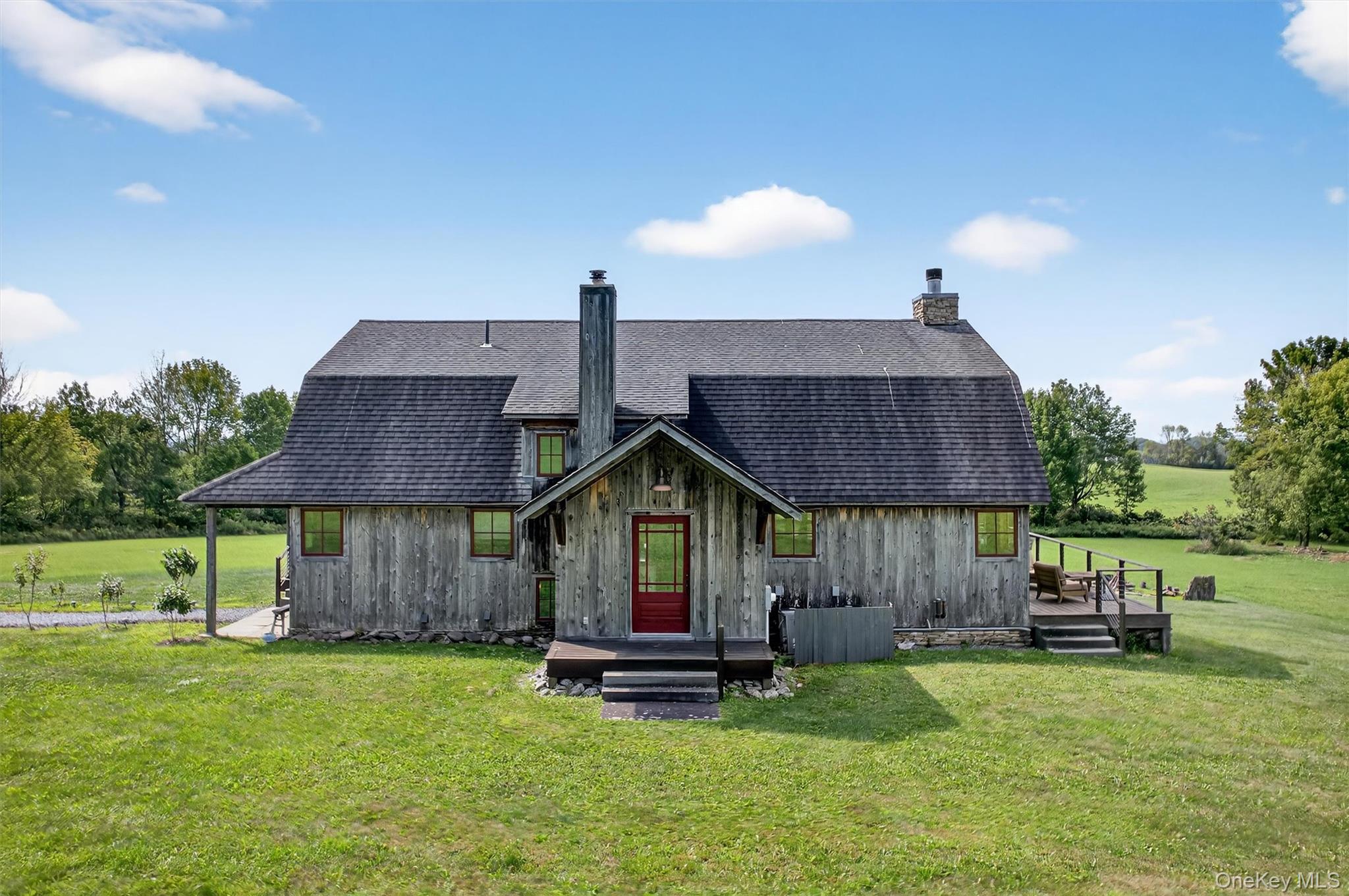 63 Sky View Drive – For Sale photo 2