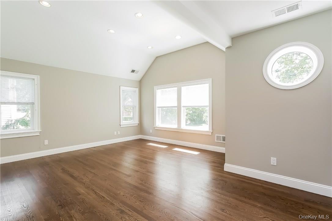 20 Walker Avenue – For Rent photo 13