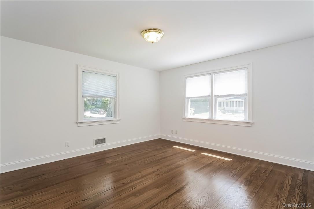 20 Walker Avenue – For Rent photo 11