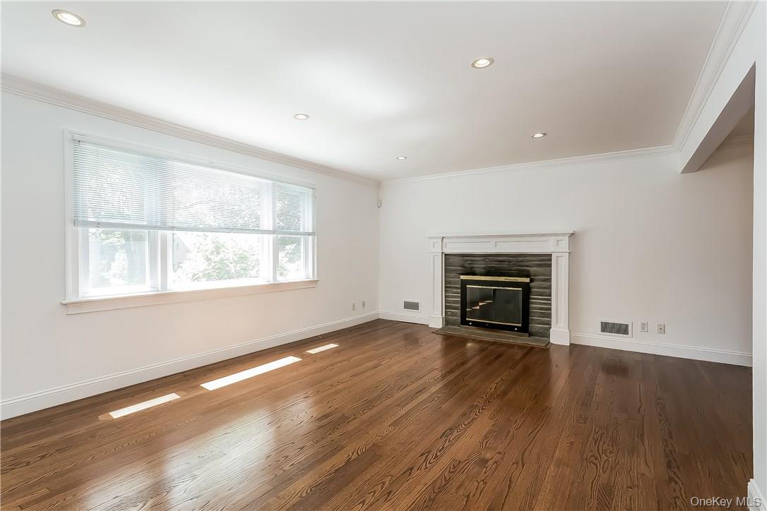 20 Walker Avenue – For Rent photo 4