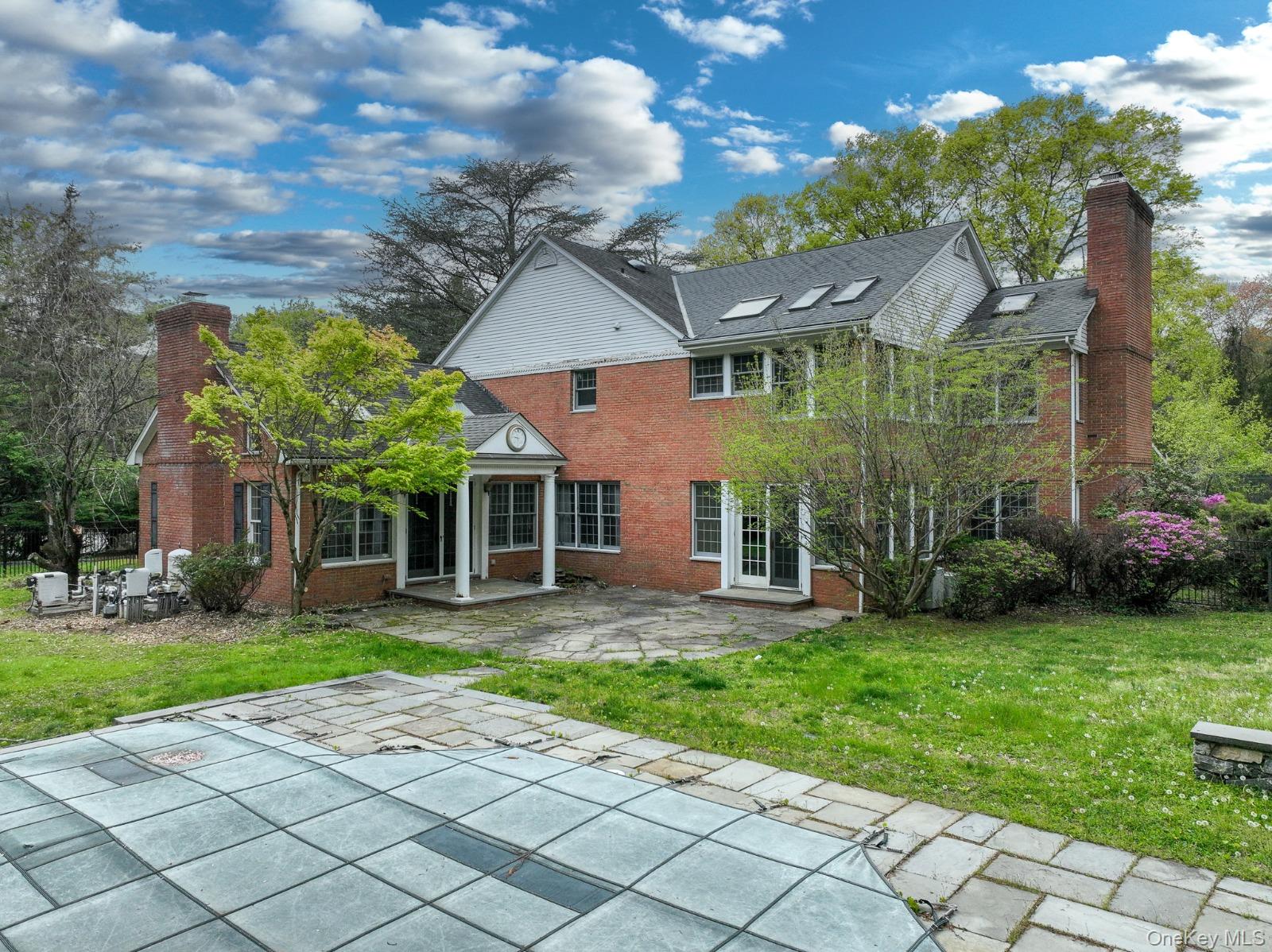 7 Post Lane – For Sale photo 17