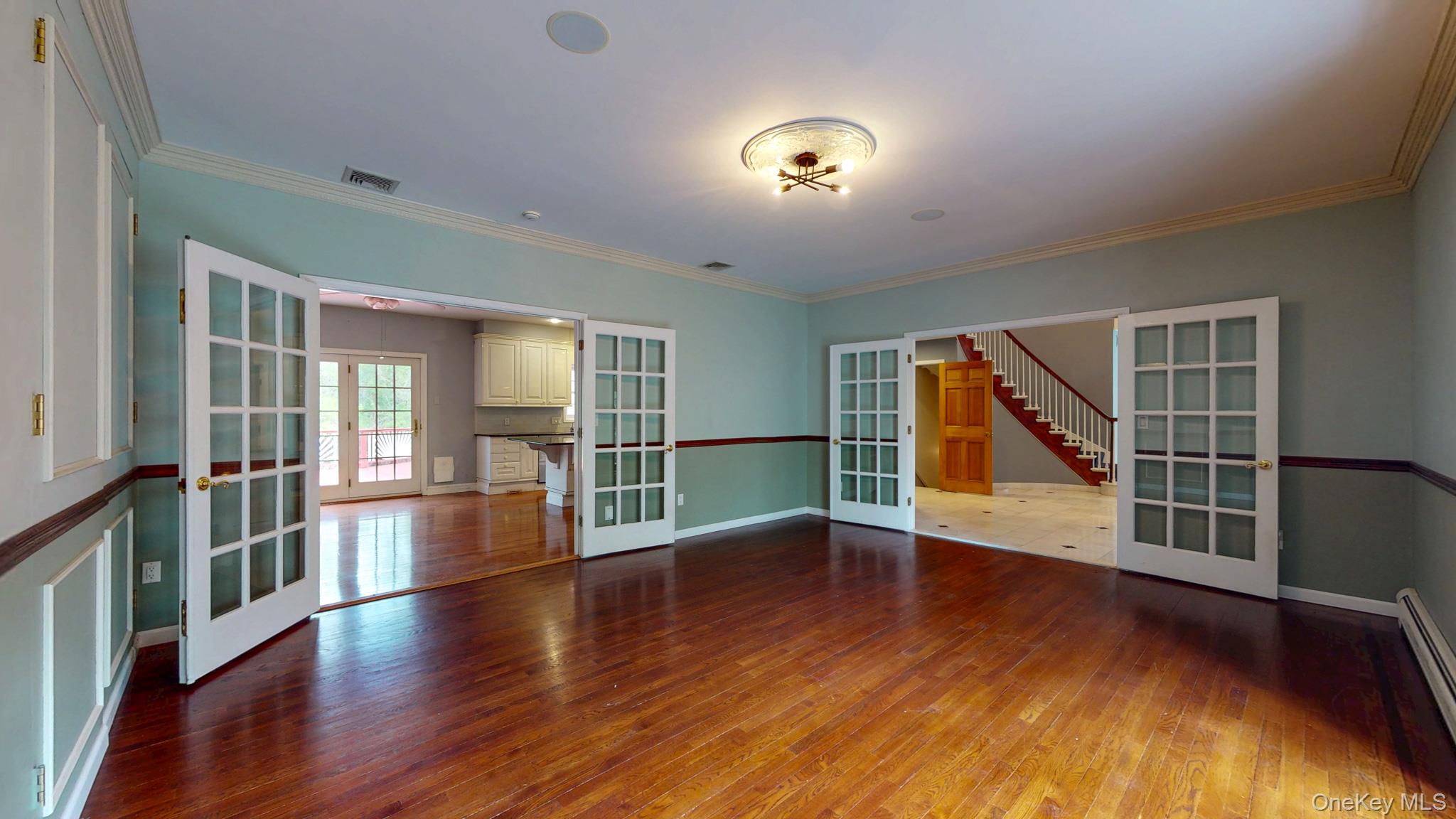 7 Post Lane – For Sale photo 33