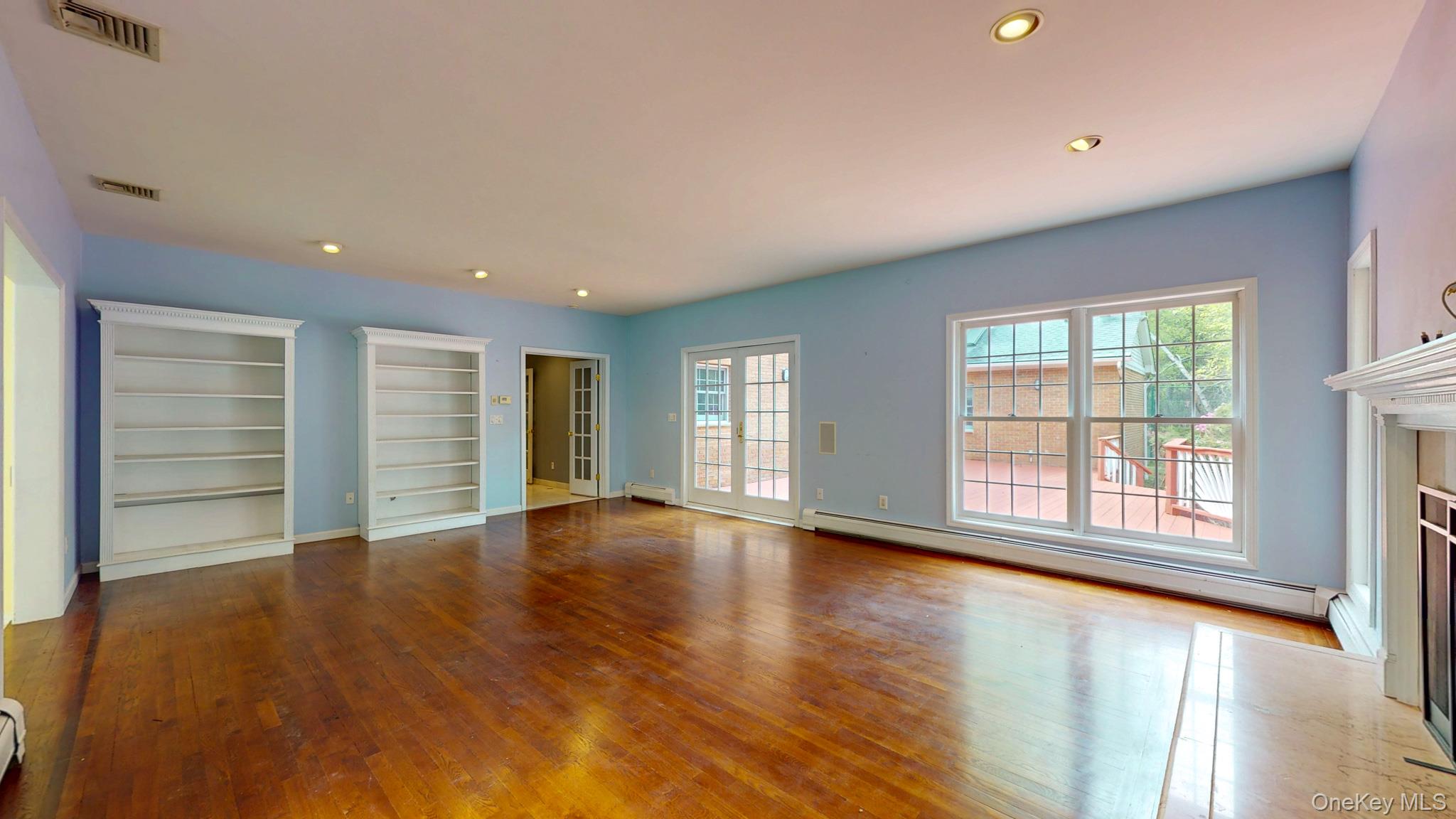 7 Post Lane – For Sale photo 5