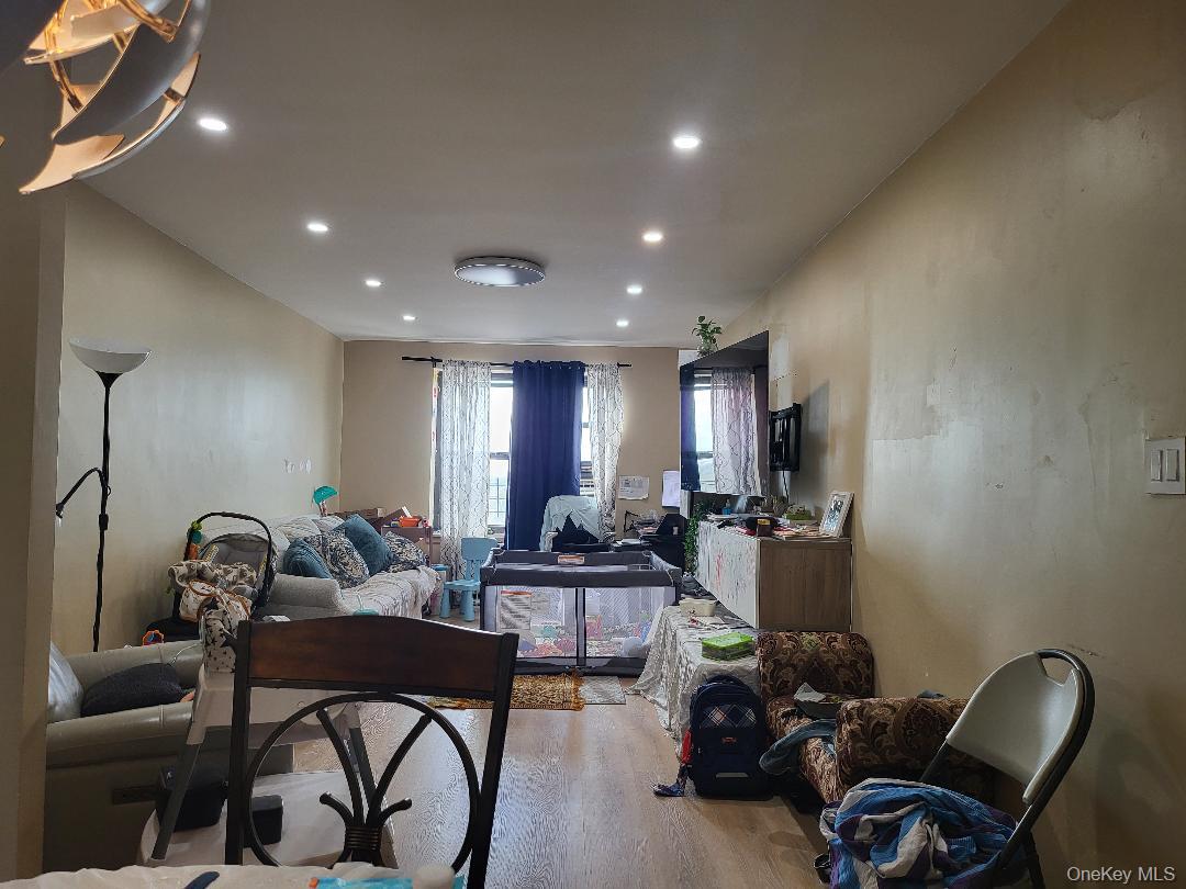 202-35 Foothill Avenue, Unit A42 photo 2