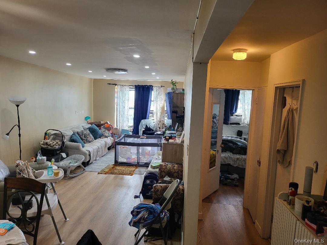 202-35 Foothill Avenue, Unit A42 photo 4