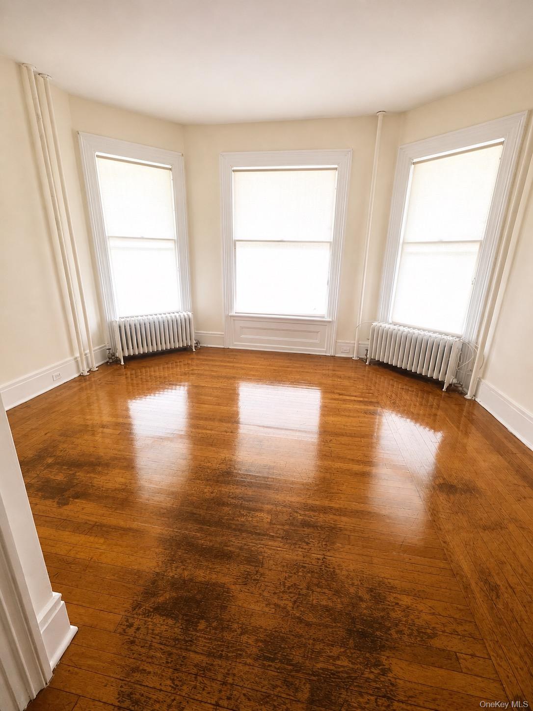 33 Virginia Ave 33 – For Rent photo 4