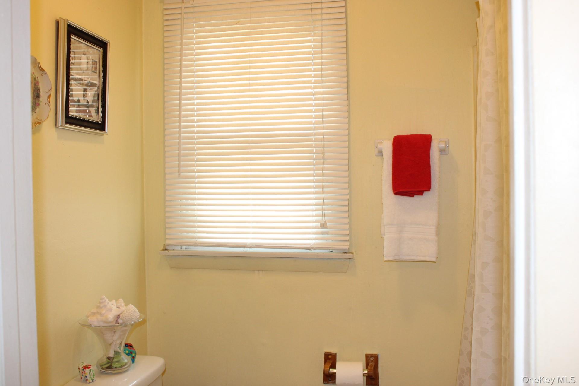 12 S Parsonage Street – For Sale photo 27