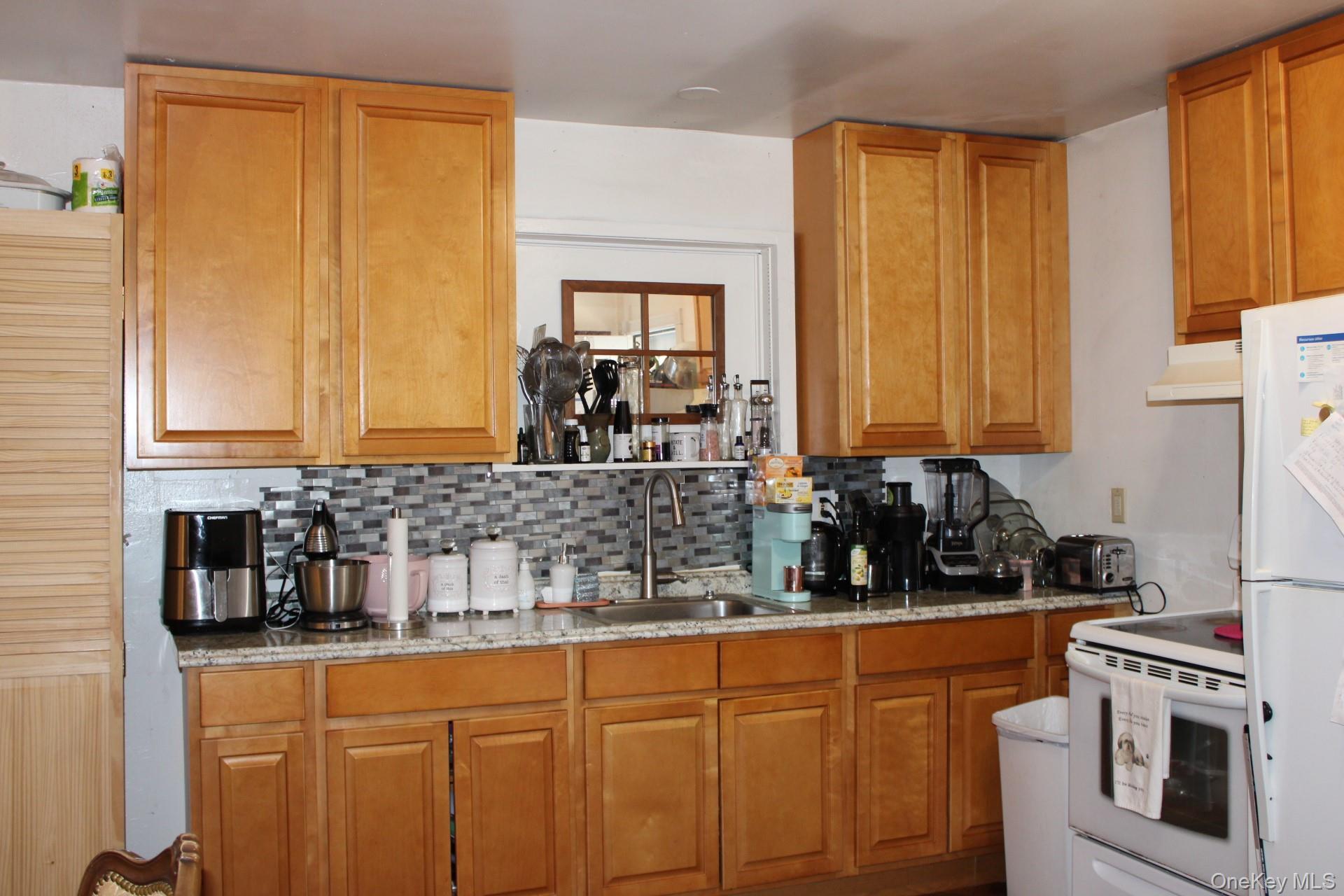 12 S Parsonage Street – For Sale photo 17
