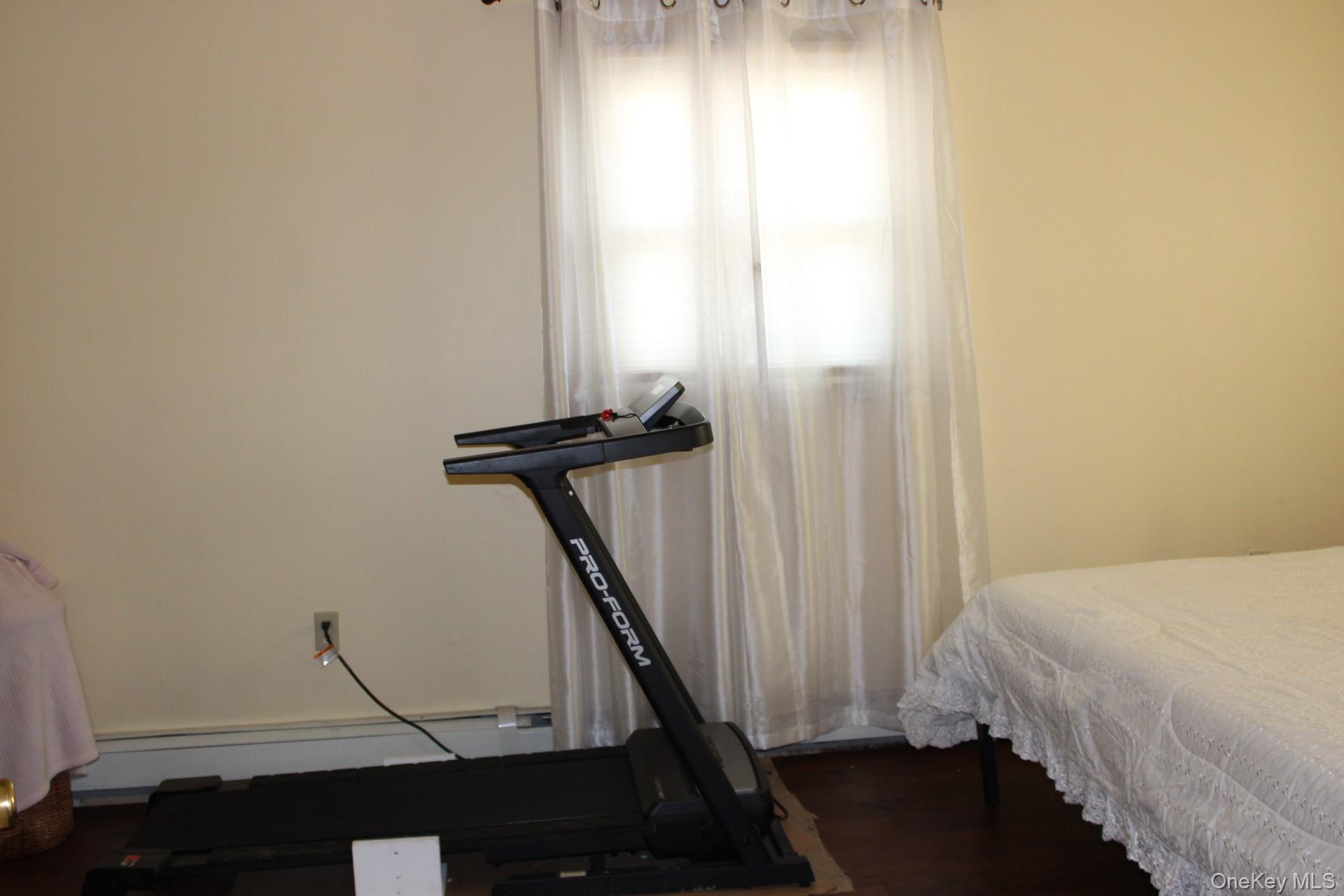 12 S Parsonage Street – For Sale photo 33