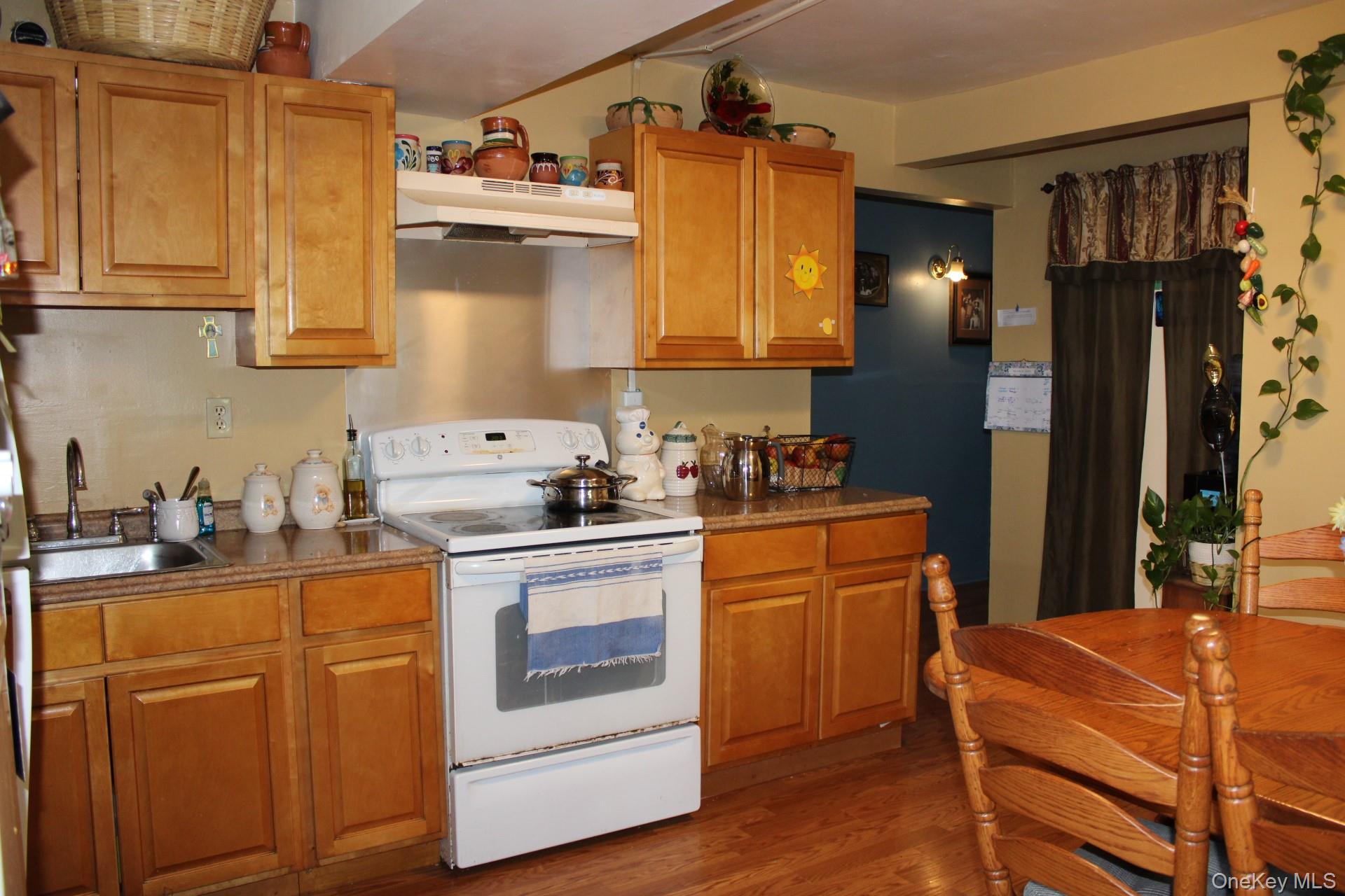 12 S Parsonage Street – For Sale photo 10