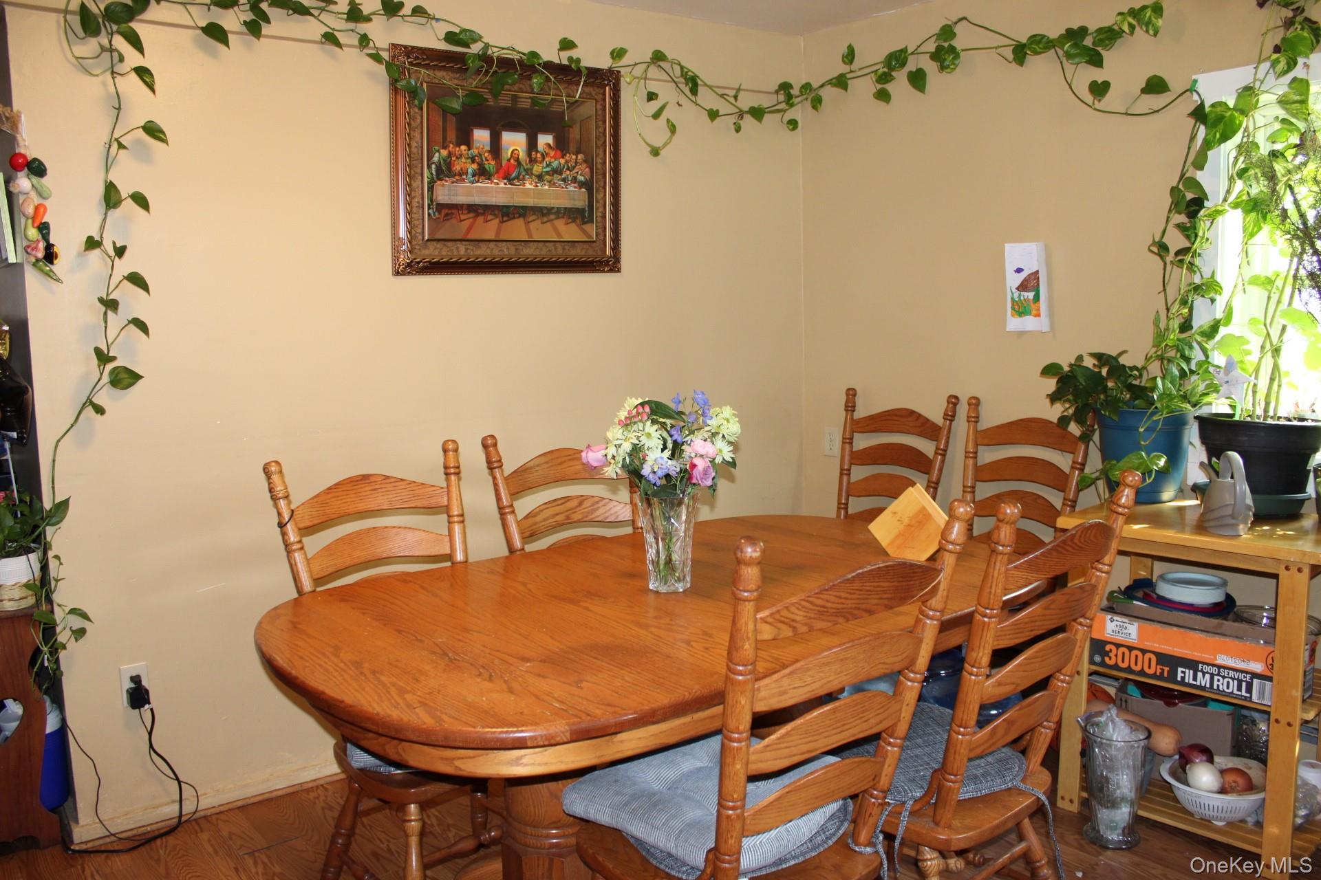 12 S Parsonage Street – For Sale photo 8
