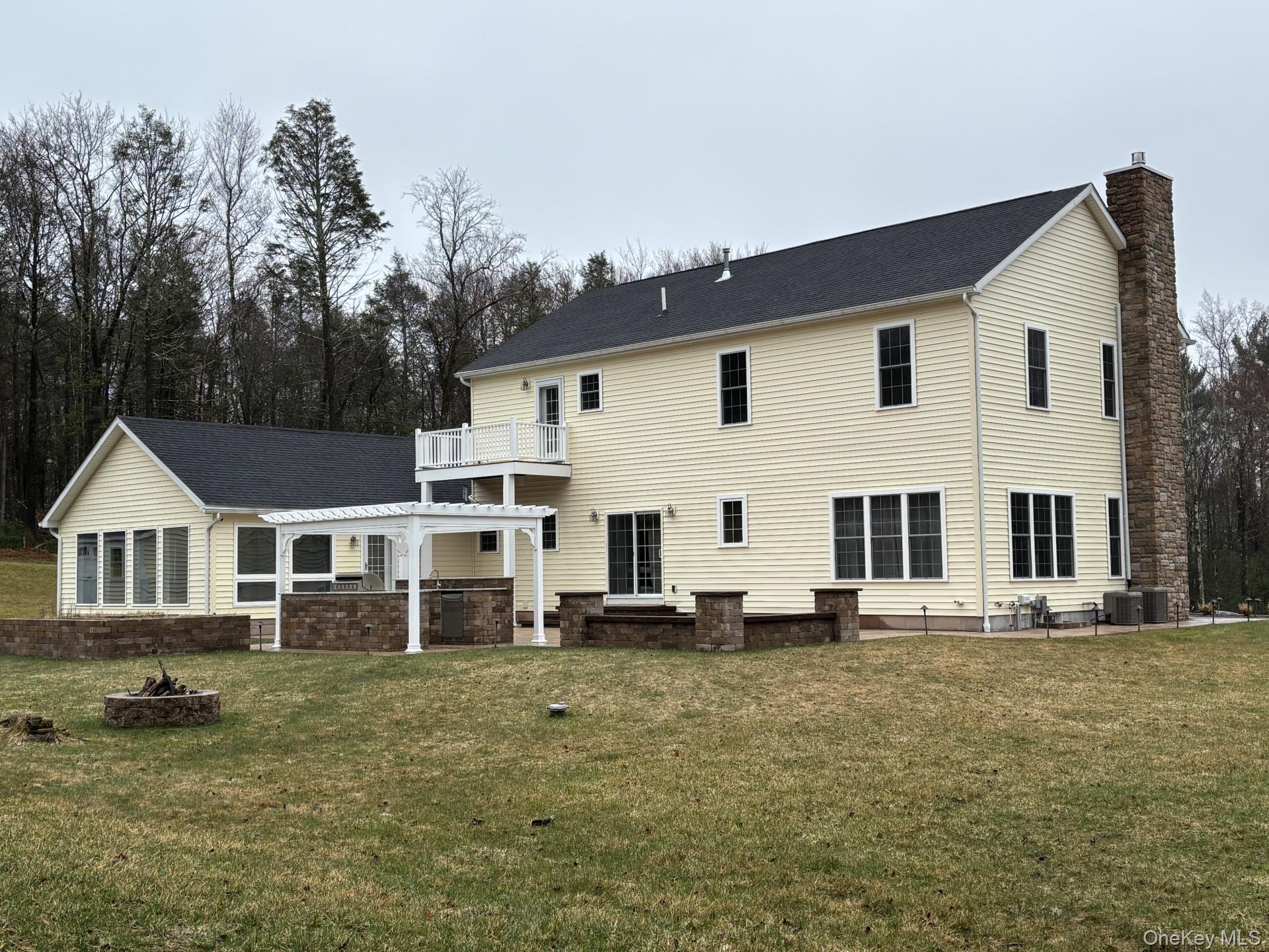 657 Sackett Lake Road – For Sale photo 34